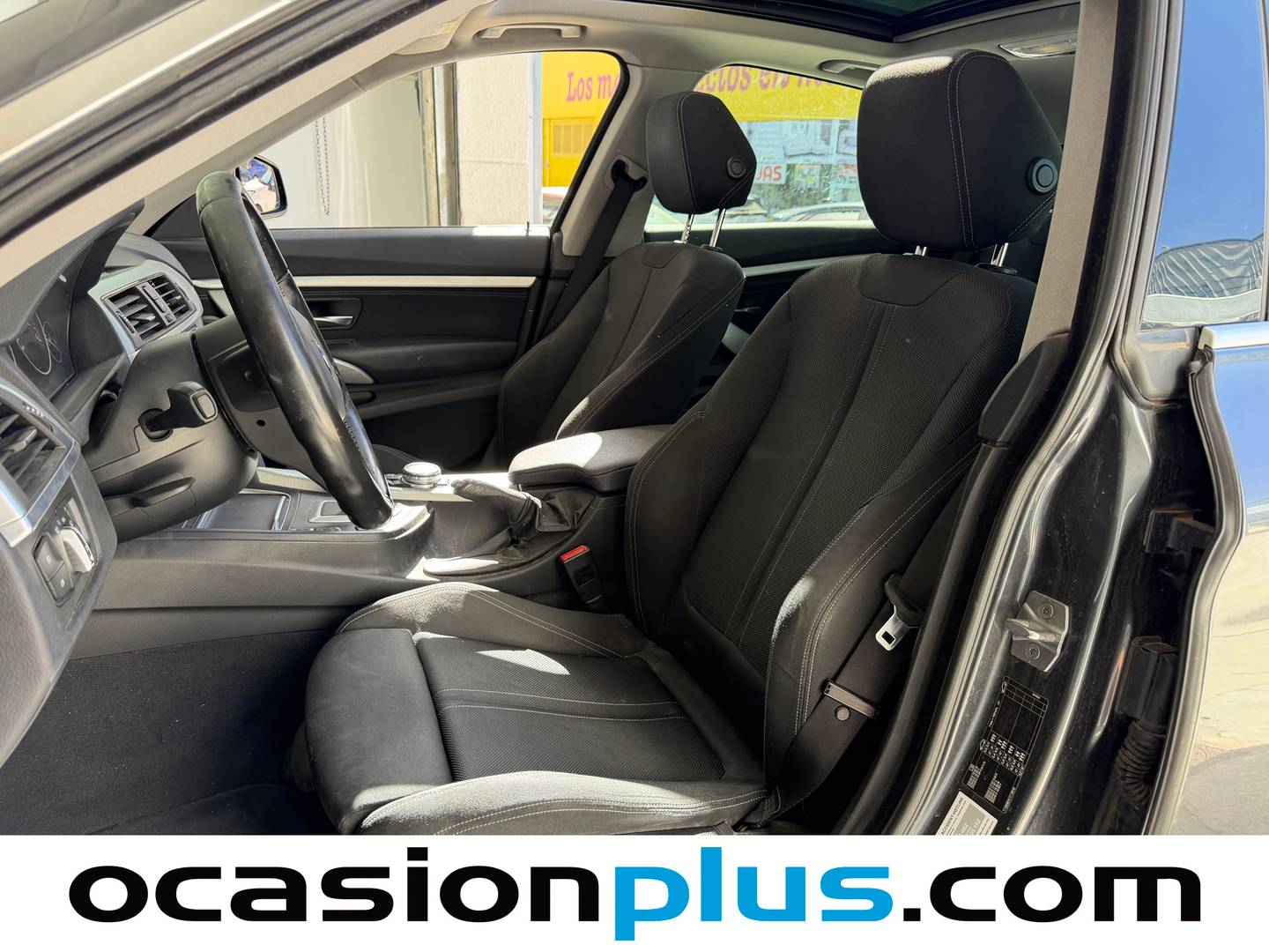 Foto asientos delanteros BMW Serie 3 BMW Serie 3 318d Gran Turismo (150 CV)