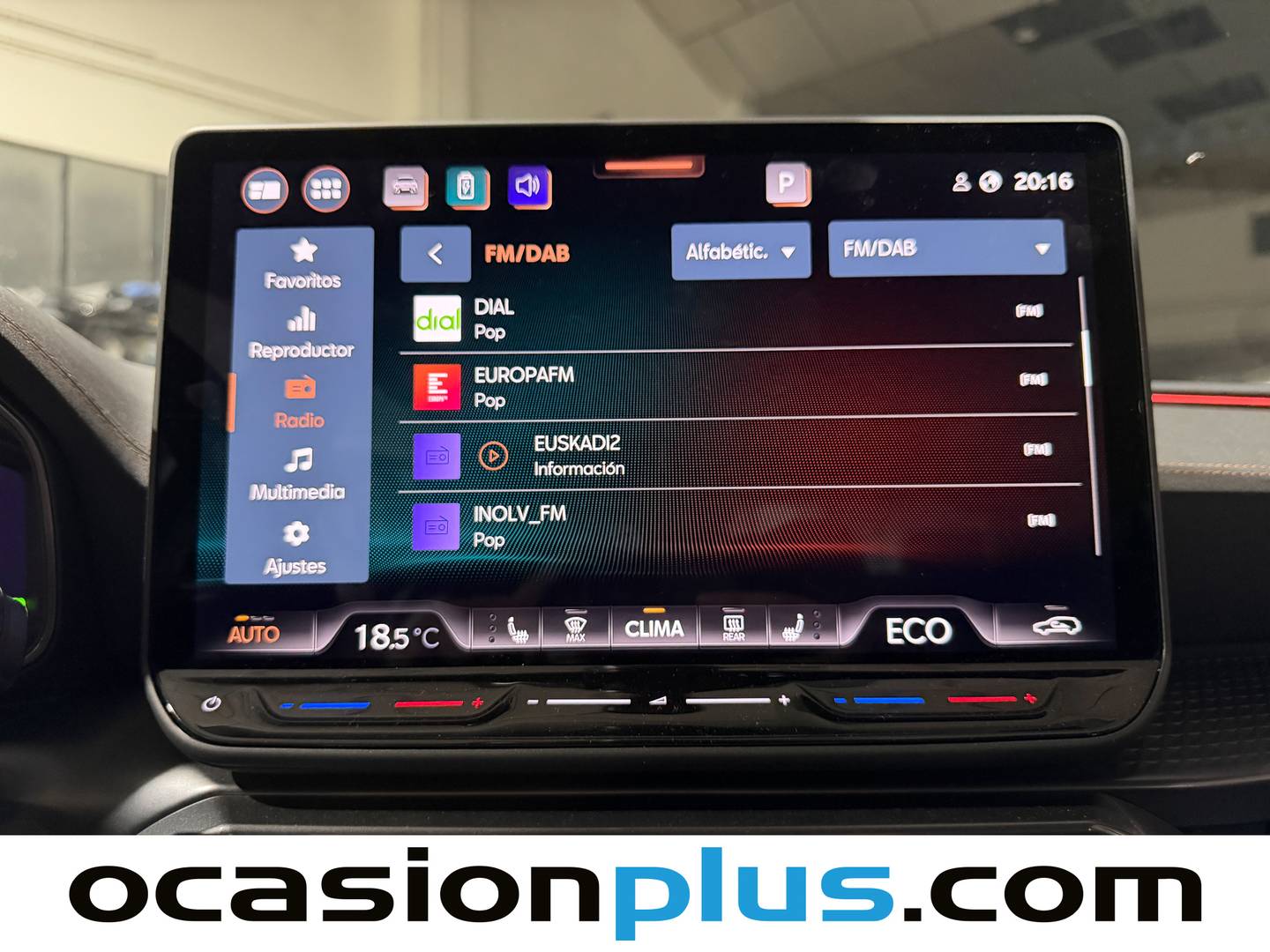 Foto Cupra León CUPRA León 1.5 eTSI DSG (150 CV)