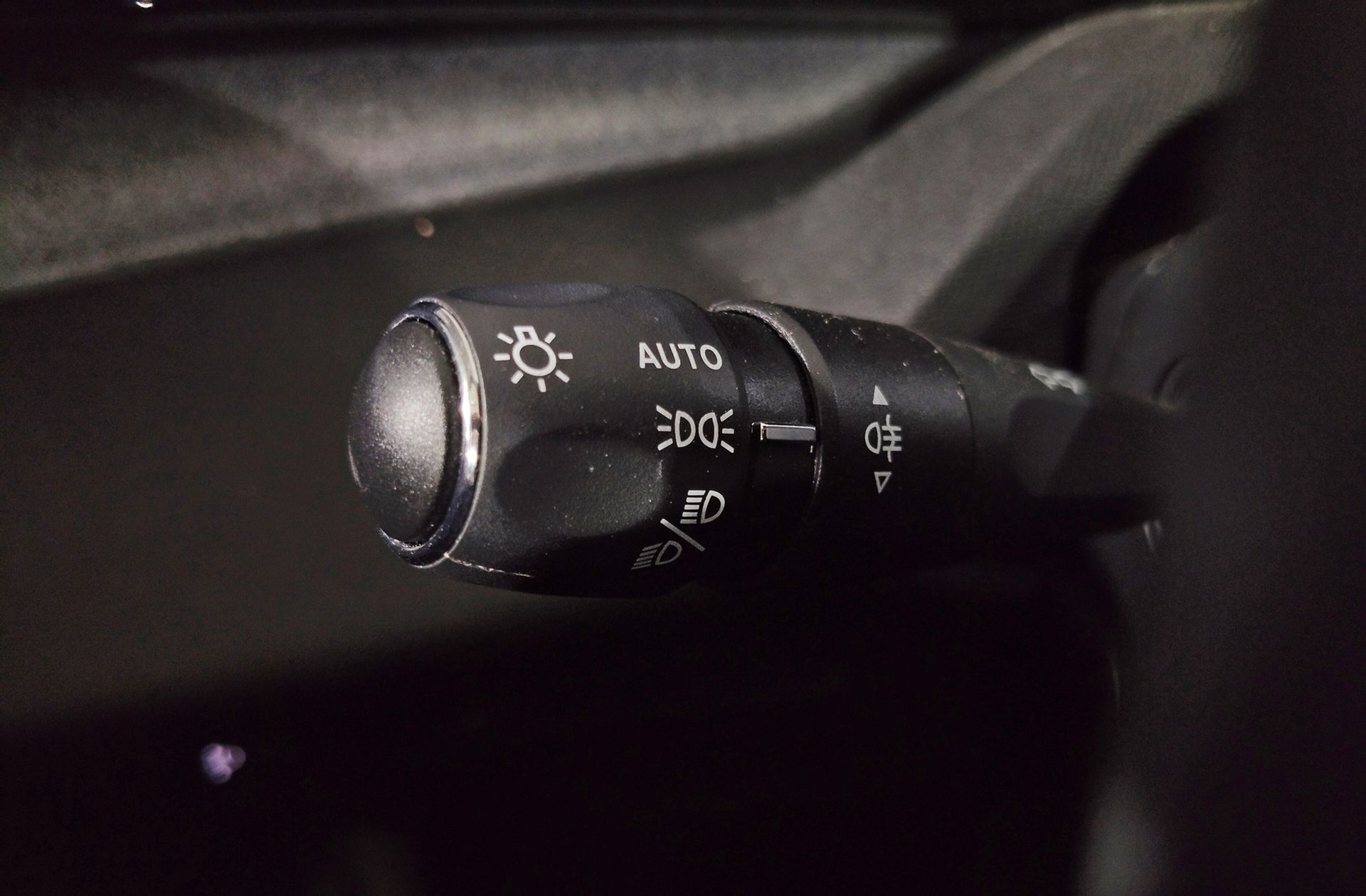 Peugeot 408 Allure Hybrid eDCS6 - foto 25