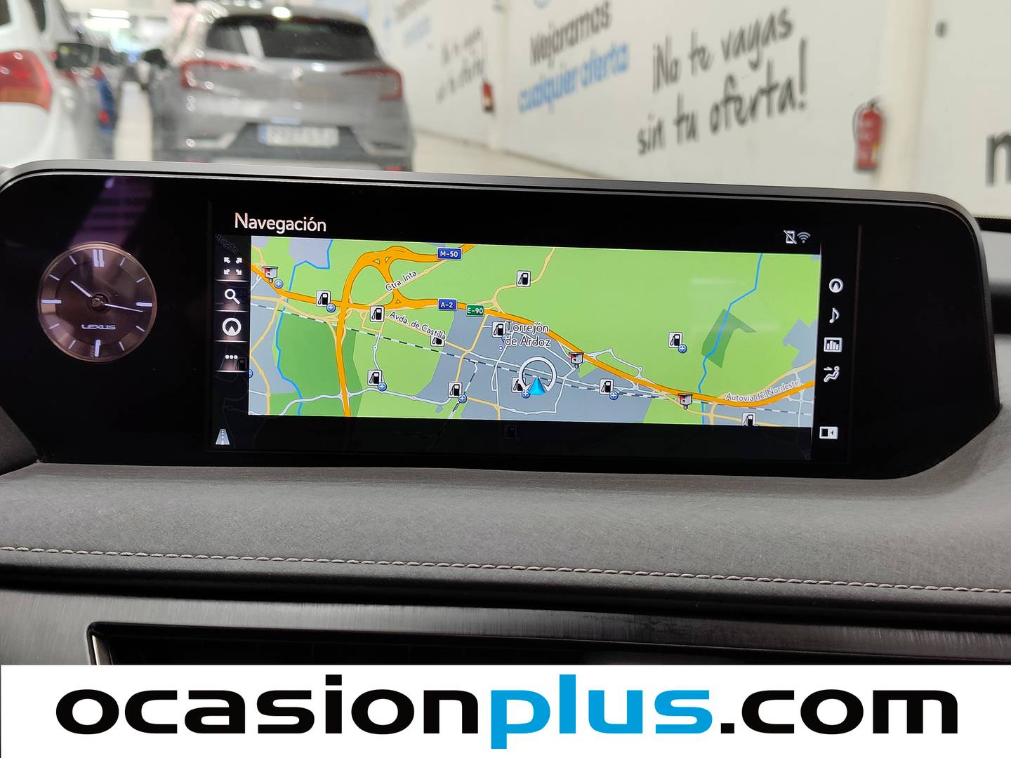 Extras y acabados del Lexus UX Lexus UX 250h Luxury (184 CV)