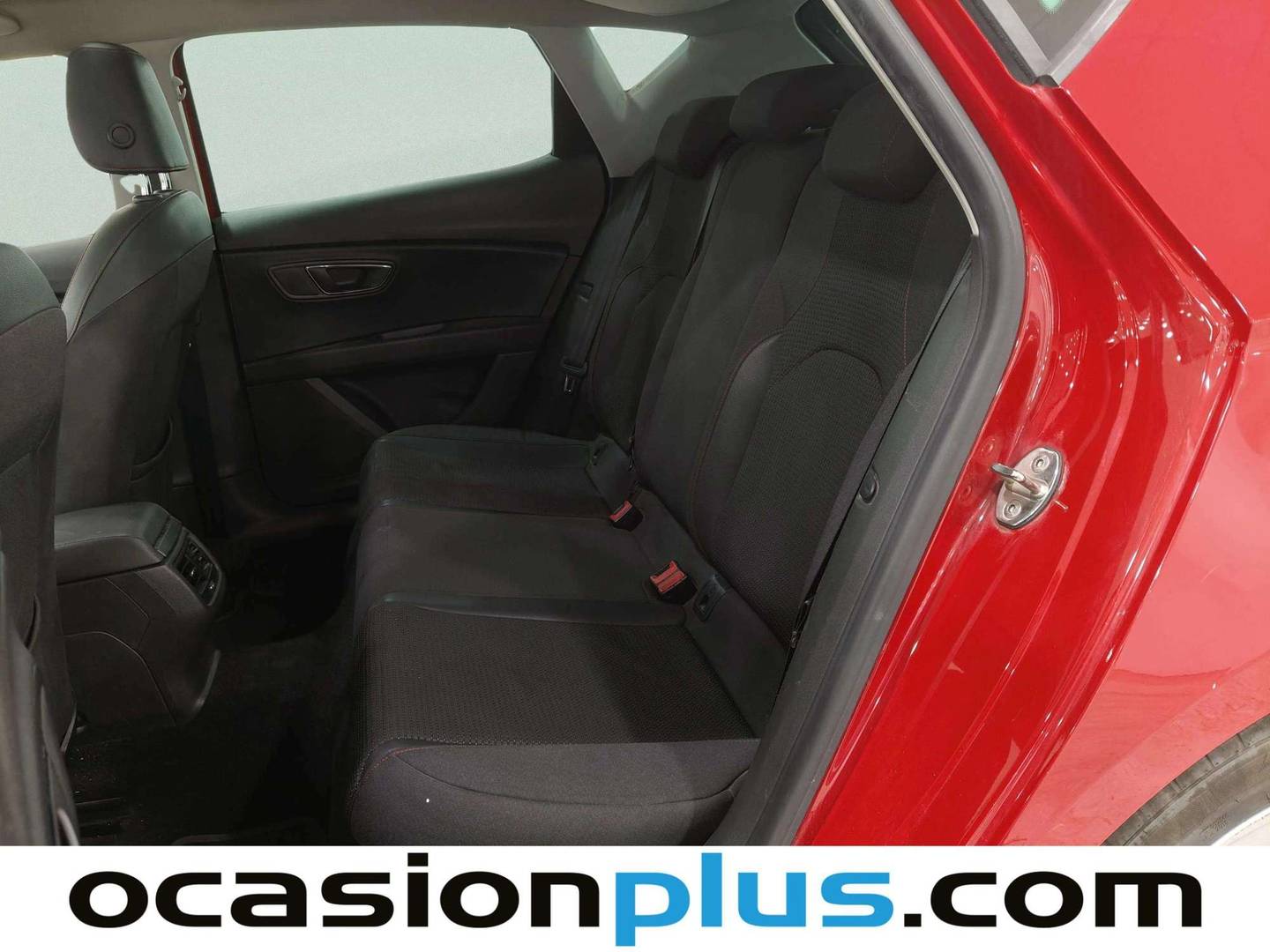Foto asientos traseros Seat León Seat León 2.0 TDI S&S FR (150 CV)