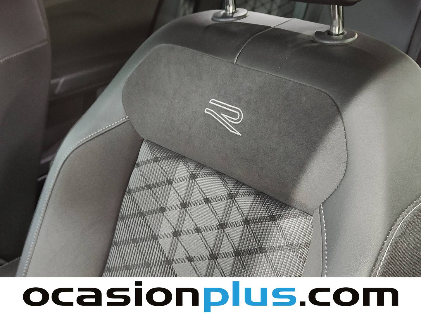 Extras y acabados del Volkswagen T-Cross Volkswagen T-Cross R-Line 1.0 TSI (116 CV) DSG