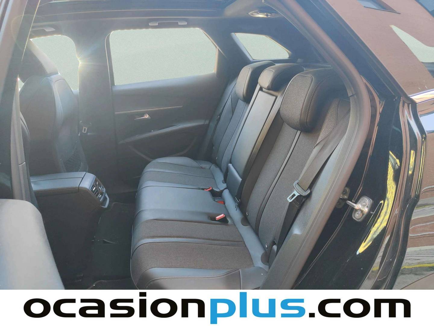 Foto asientos traseros Peugeot 3008 Peugeot 3008 THP 165 GT Line S&S Auto (165 CV)