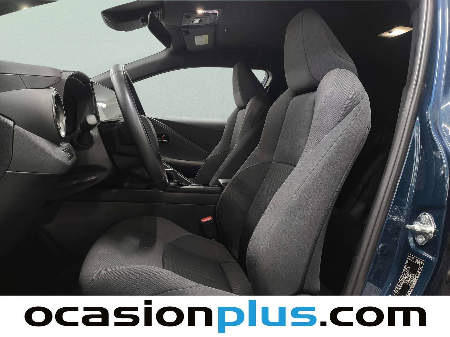 Foto asientos delanteros Toyota C-HR Toyota C-HR 140H Advance (140 CV)