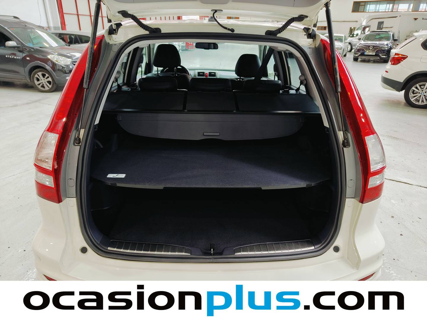 Fotos maletero Honda CR-V Honda CR-V 2.2 I-DTEC Luxury Auto (150 CV)
