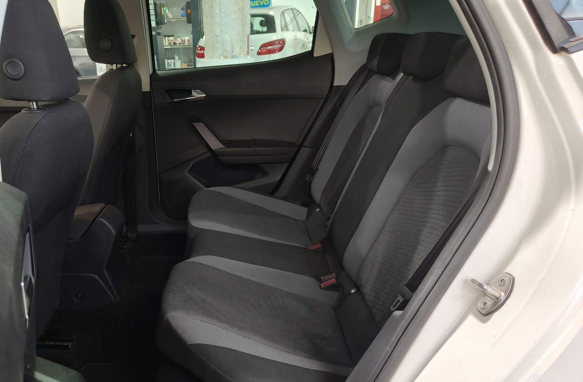 SEAT Arona 1.0 TSI Ecomotive Style Edition - foto 10