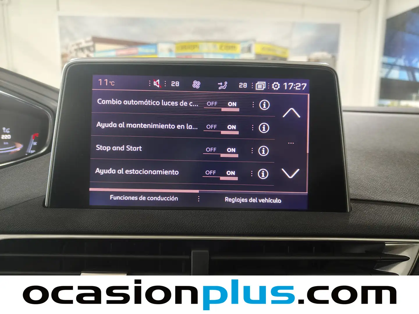 Foto Peugeot 3008 Peugeot 3008 BlueHDI 130 S&S GT Line EAT8 (130 CV)