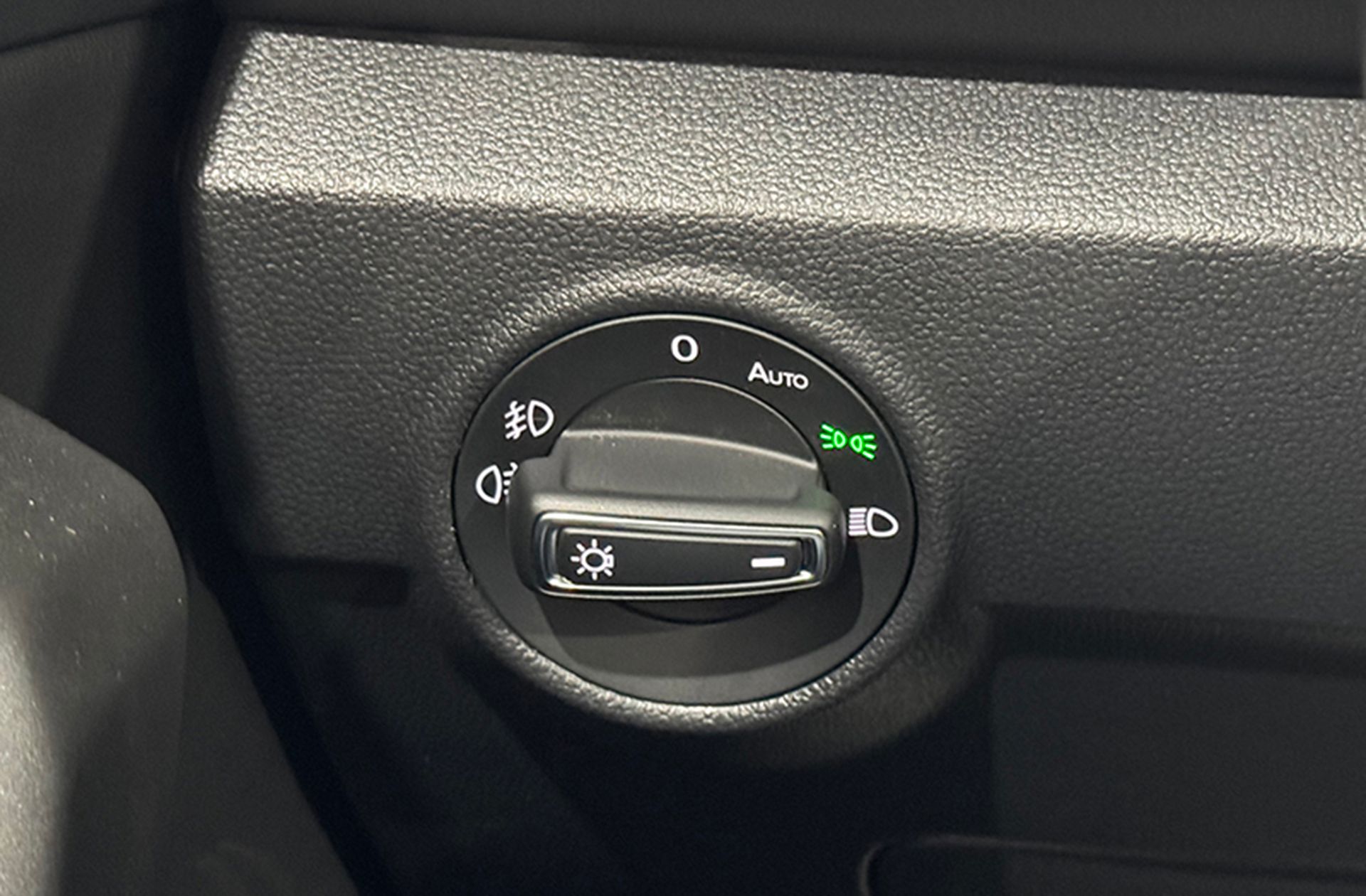 Volkswagen T-Roc Cabrio R-Line 1.5 TSI - foto 25