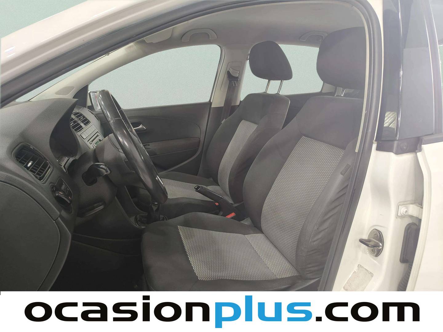 Foto asientos delanteros Volkswagen Polo Volkswagen Polo Advance 1.2 TSI (90 CV)