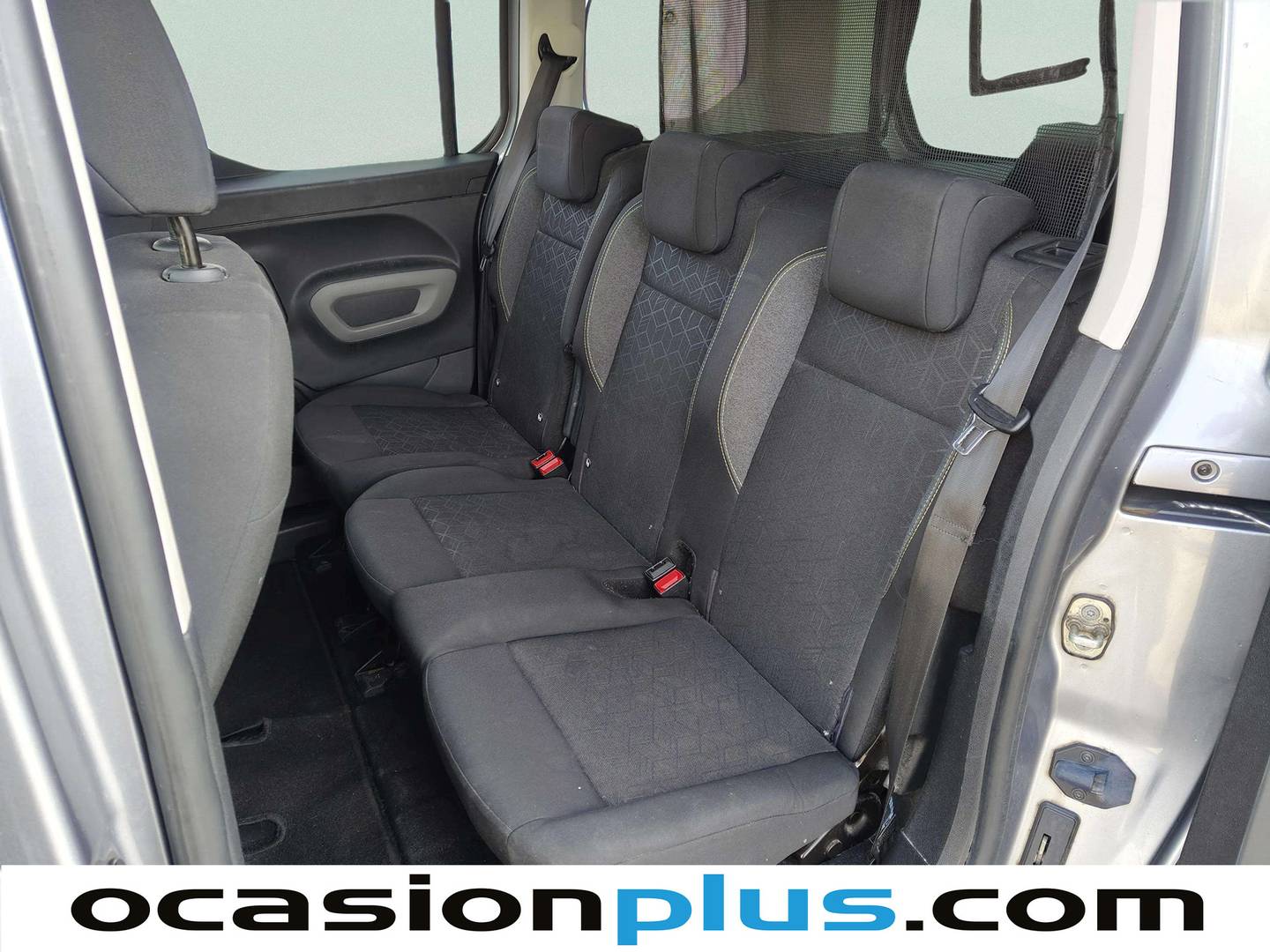 Foto asientos traseros Peugeot Rifter Peugeot Rifter BlueHDi 130 Active Standard (130 CV)