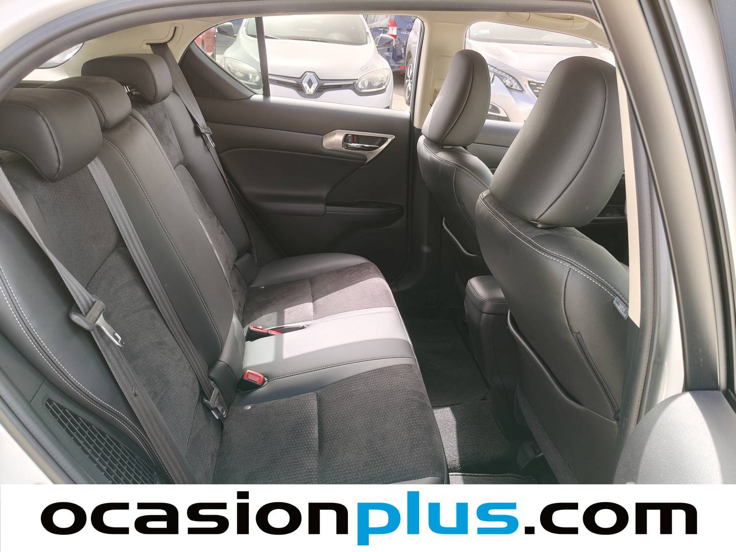 Lexus CT Lexus CT 200h Fuji (136 CV) al mejor precio