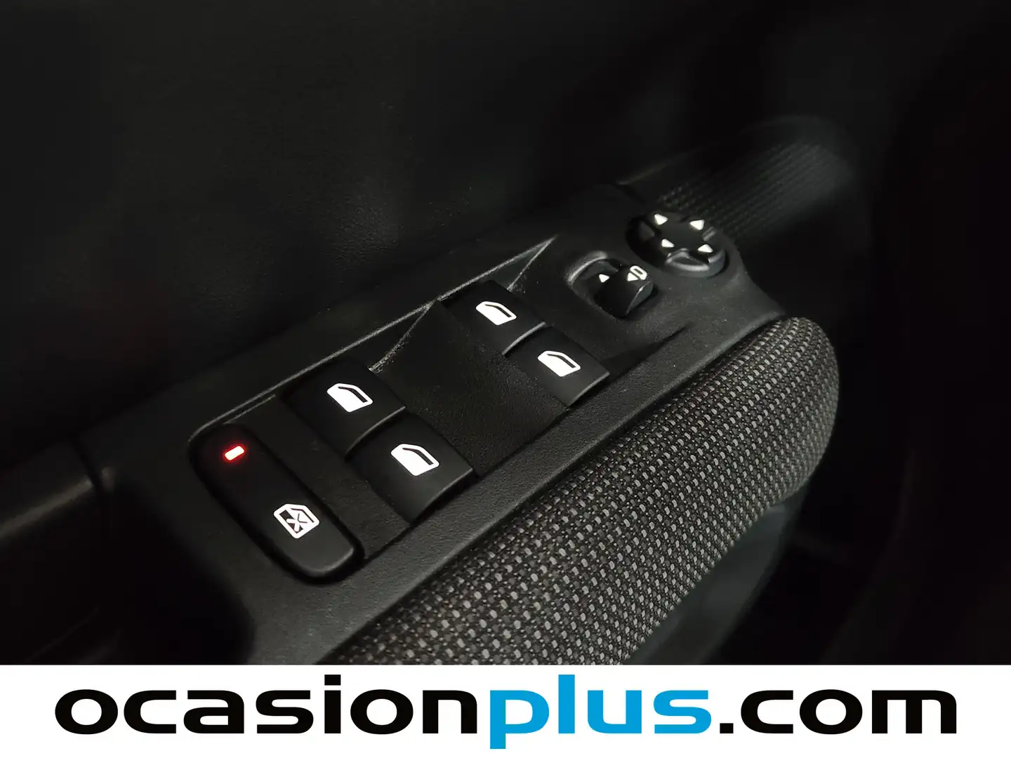 Foto Citroën C3 Aircross Citroen C3 Aircross PureTech 130 Shine Pack EAT6 (131 CV)