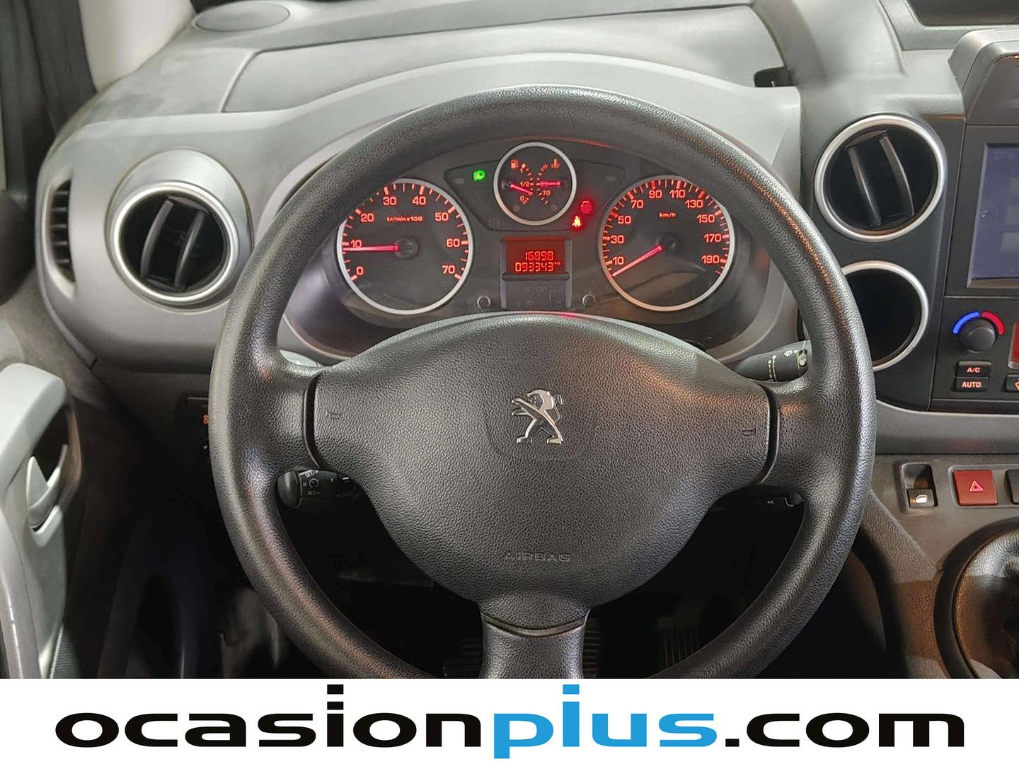 Peugeot Partner Peugeot Partner Tepee Combi 1.2 PureTech Adventure Edition (110 CV) de ocasión