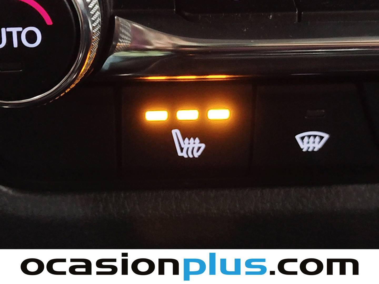 Extras y acabados del Mazda CX-30 Mazda CX-30 e-SKY X MHEV Homura 2WD (186 CV)