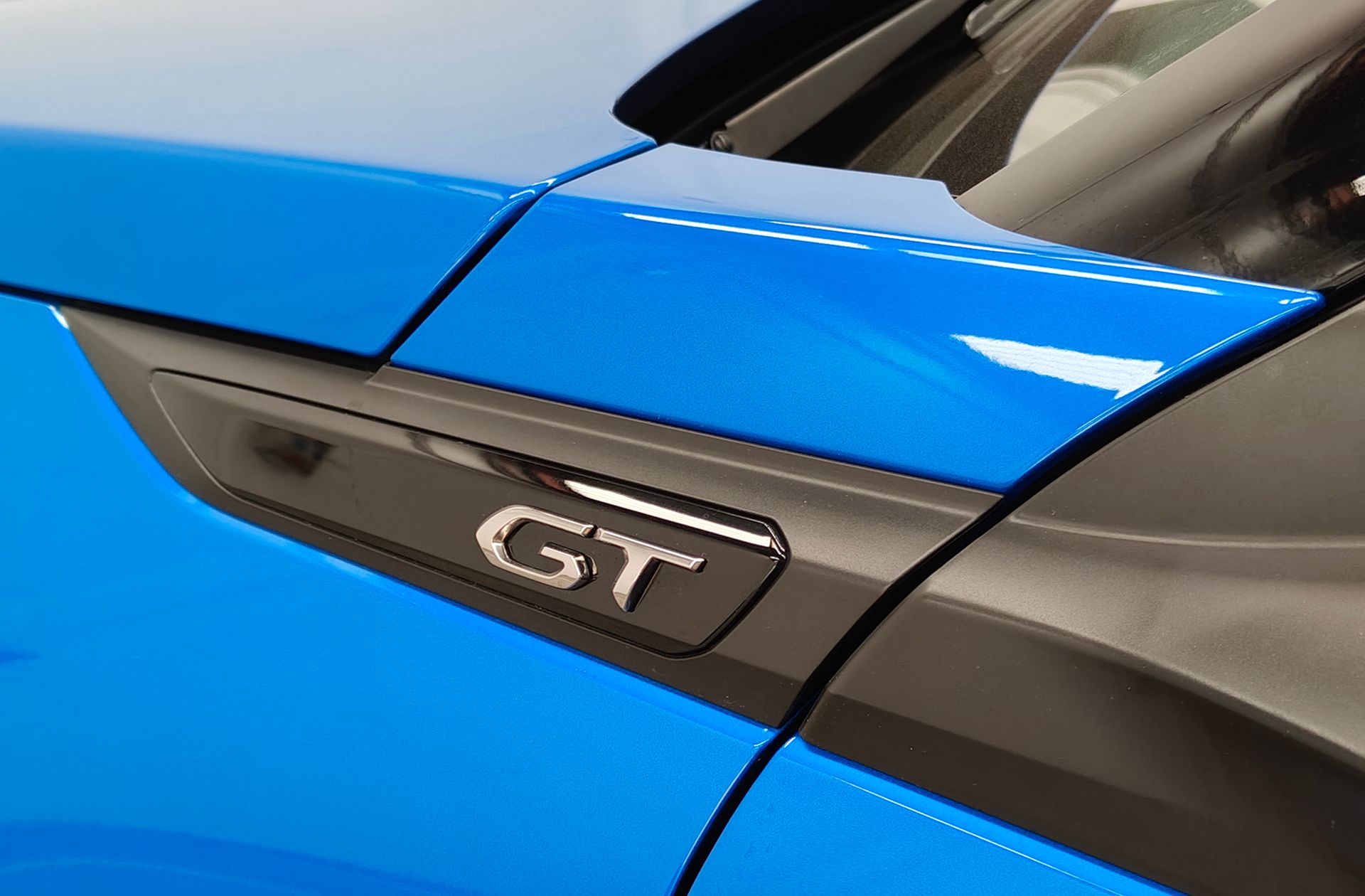 Peugeot 2008 BlueHDi 130 GT EAT8 - foto 5
