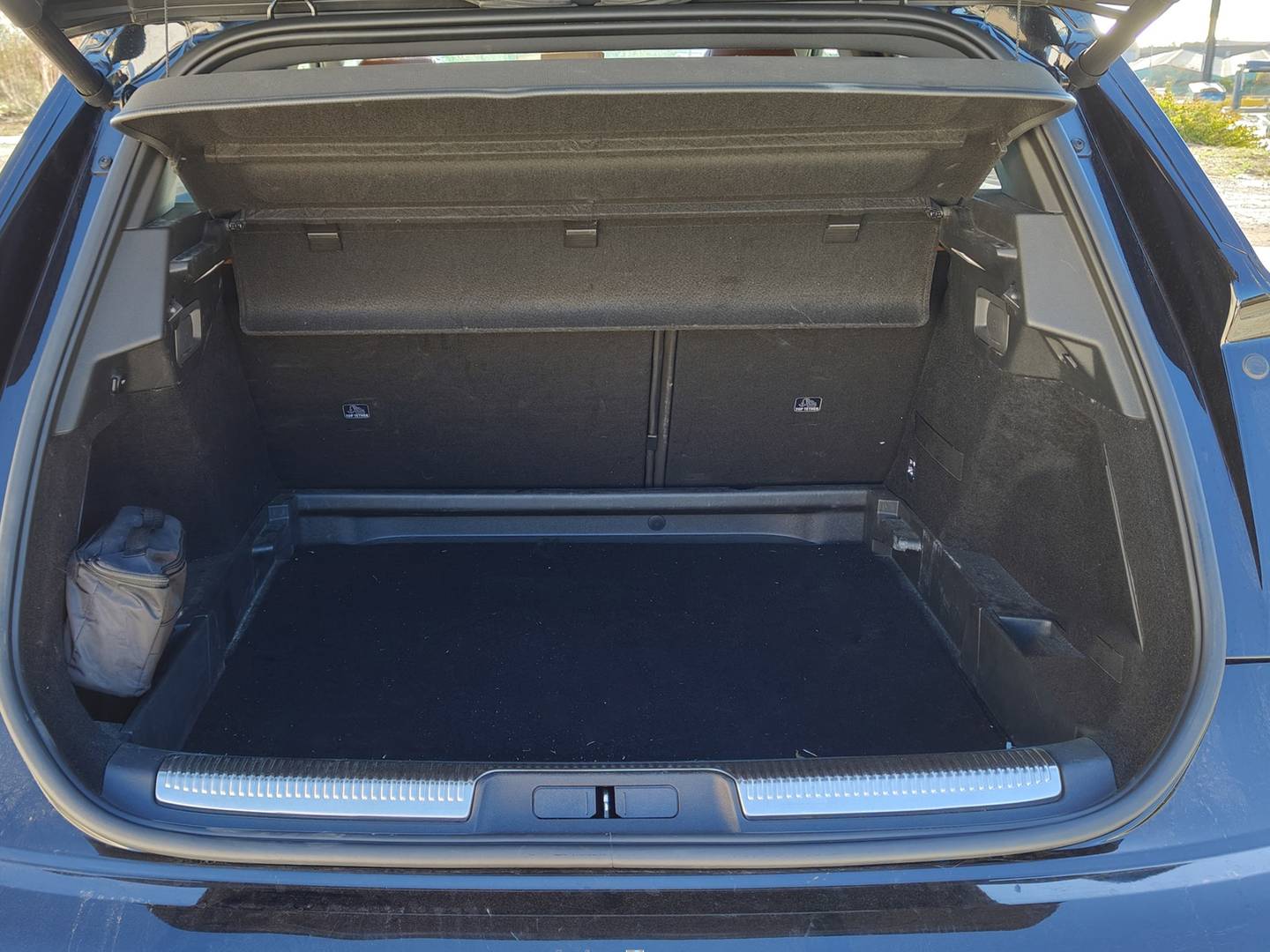 Foto DS DS 7 Crossback E-Tense DS DS7 Crossback E-Tense 300 Grand Chic 4WD Auto (300 CV)