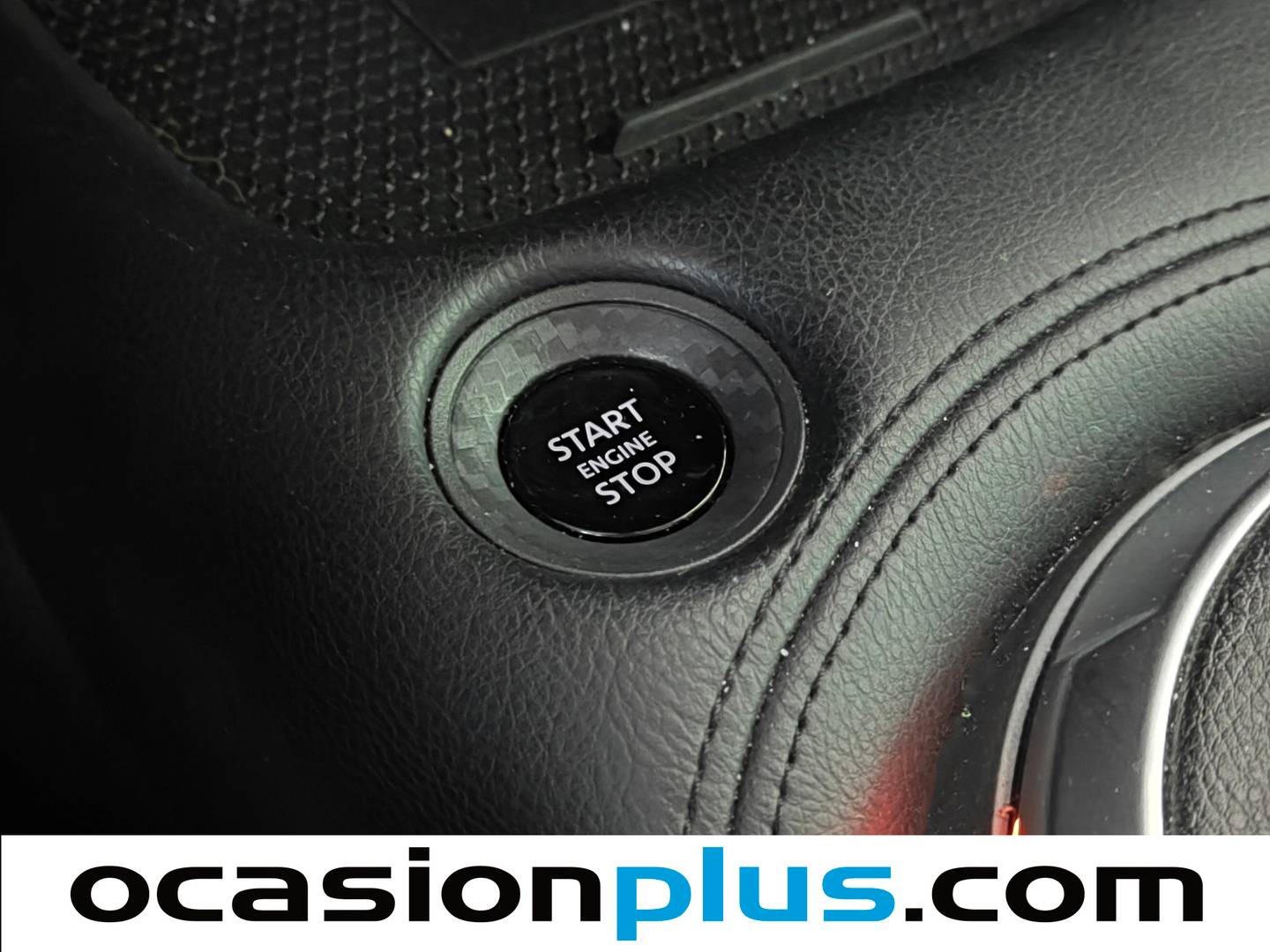 Foto Nissan JUKE Nissan Juke DIG-T N-Connecta 4x2 (114 CV)