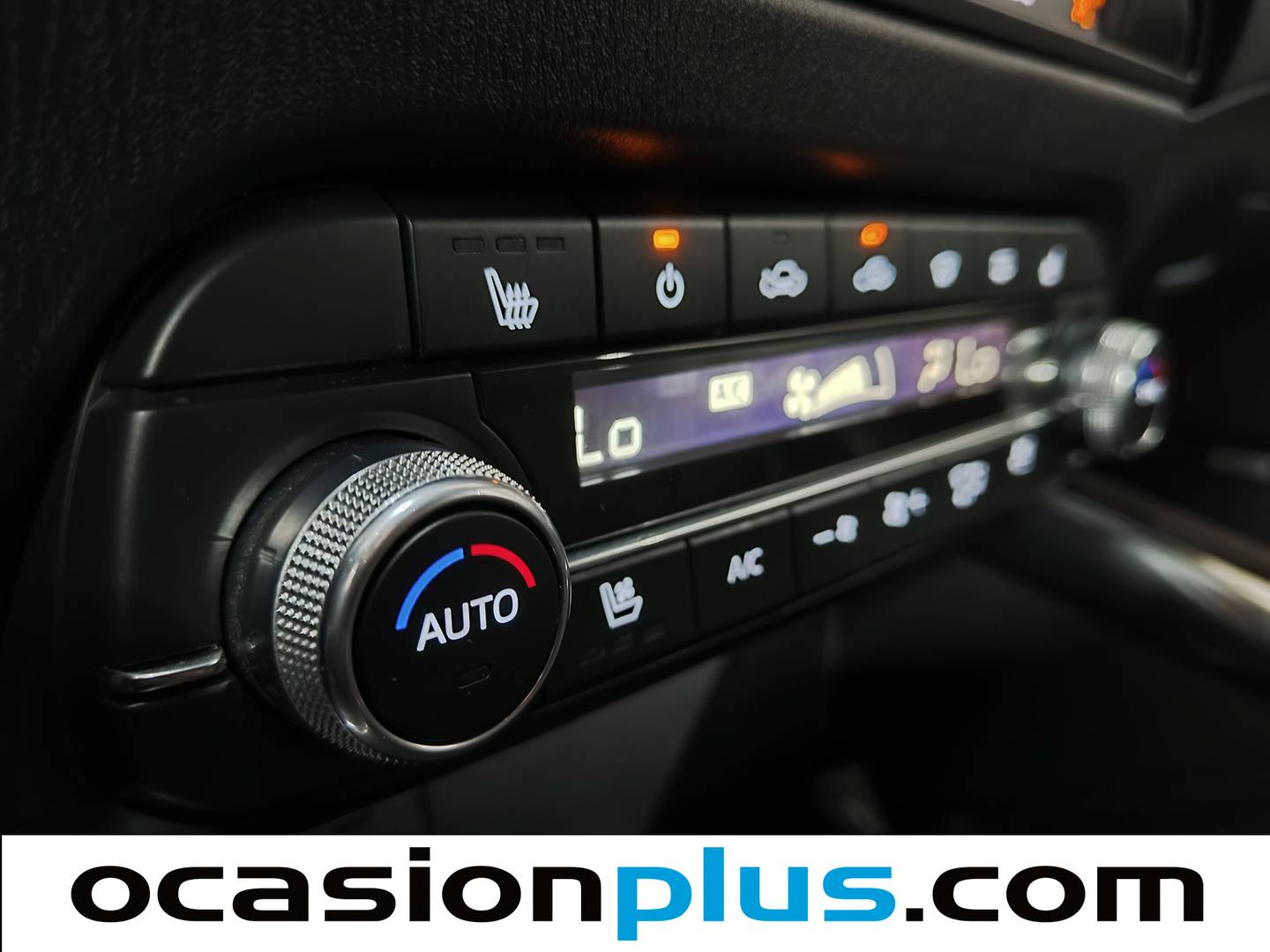 Equipamiento del Mazda CX-5 Mazda CX-5 2.2 D Signature AWD AT (184 CV)