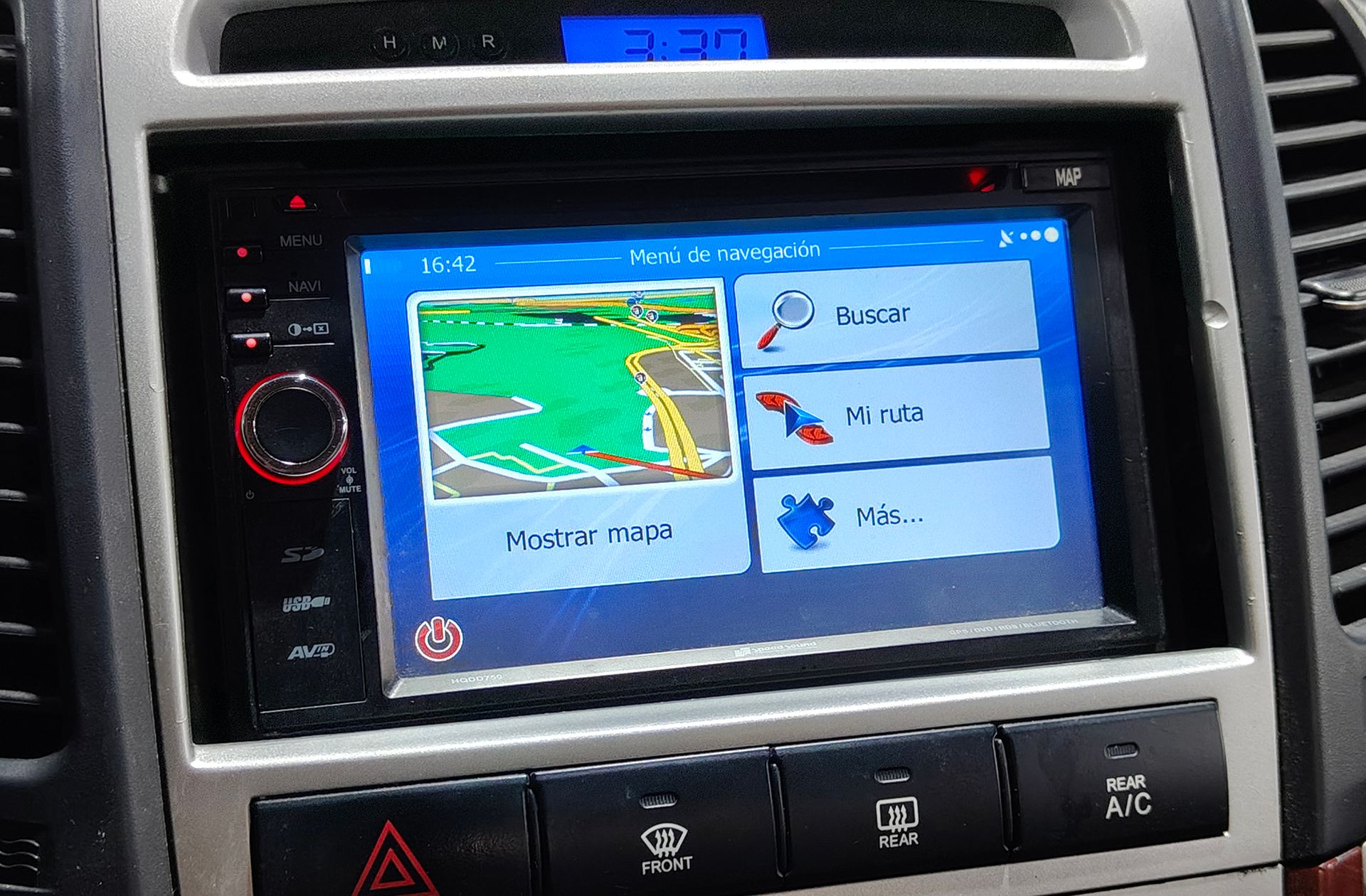 Hyundai Santa Fe 2.2 CRDi VGT Style 7 plazas - foto 11