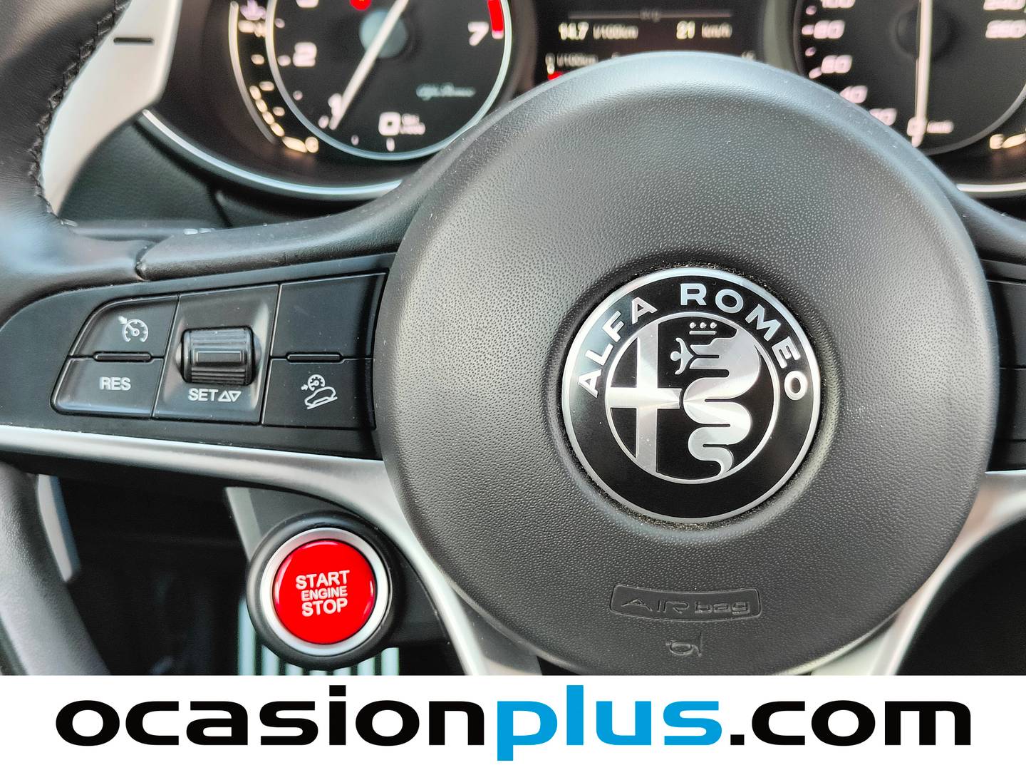 Foto Alfa Romeo Stelvio Alfa Romeo Stelvio 2.0 Petrol First Edition (II) Q4 (280 CV)