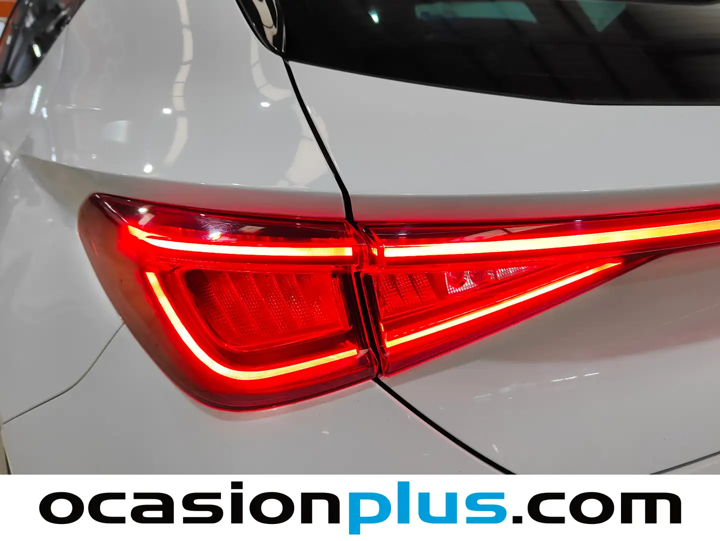 Foto Cupra León CUPRA León 1.5 eTSI DSG (150 CV)