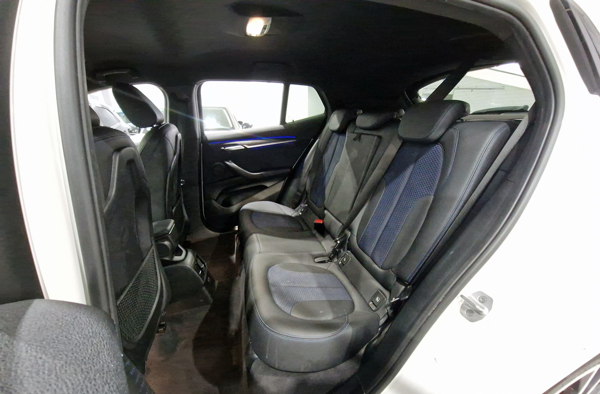 BMW X2 sDrive18d Pack M - foto 14