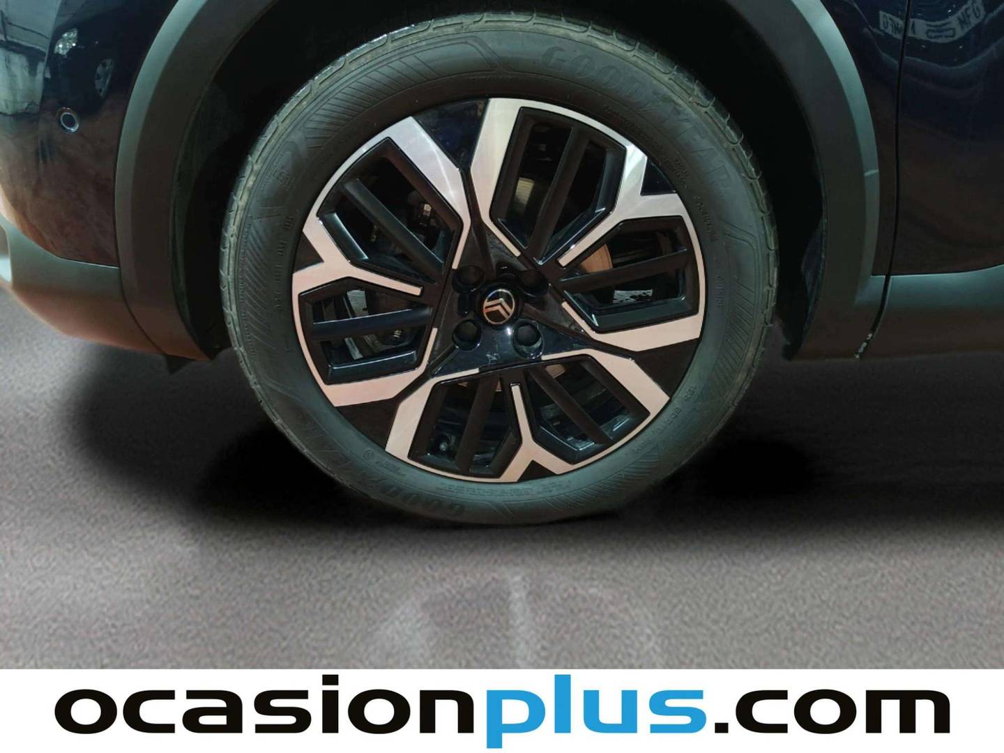 Citroën C4 Citroën C4 Hybrid 136 e-DCS6 Business Edition (136 CV) automático