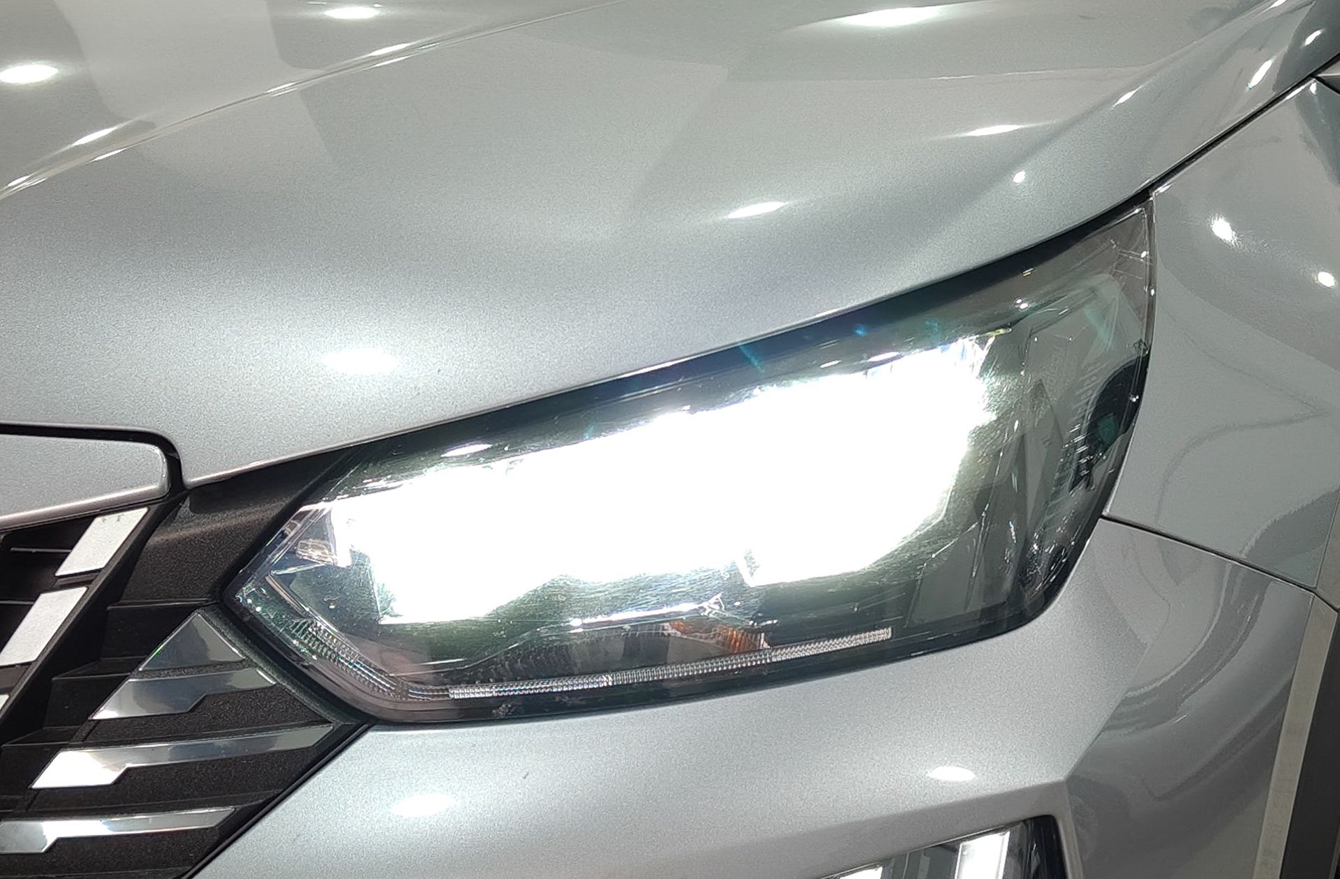 Peugeot 2008 Allure Hybrid eDCS6 - foto 13