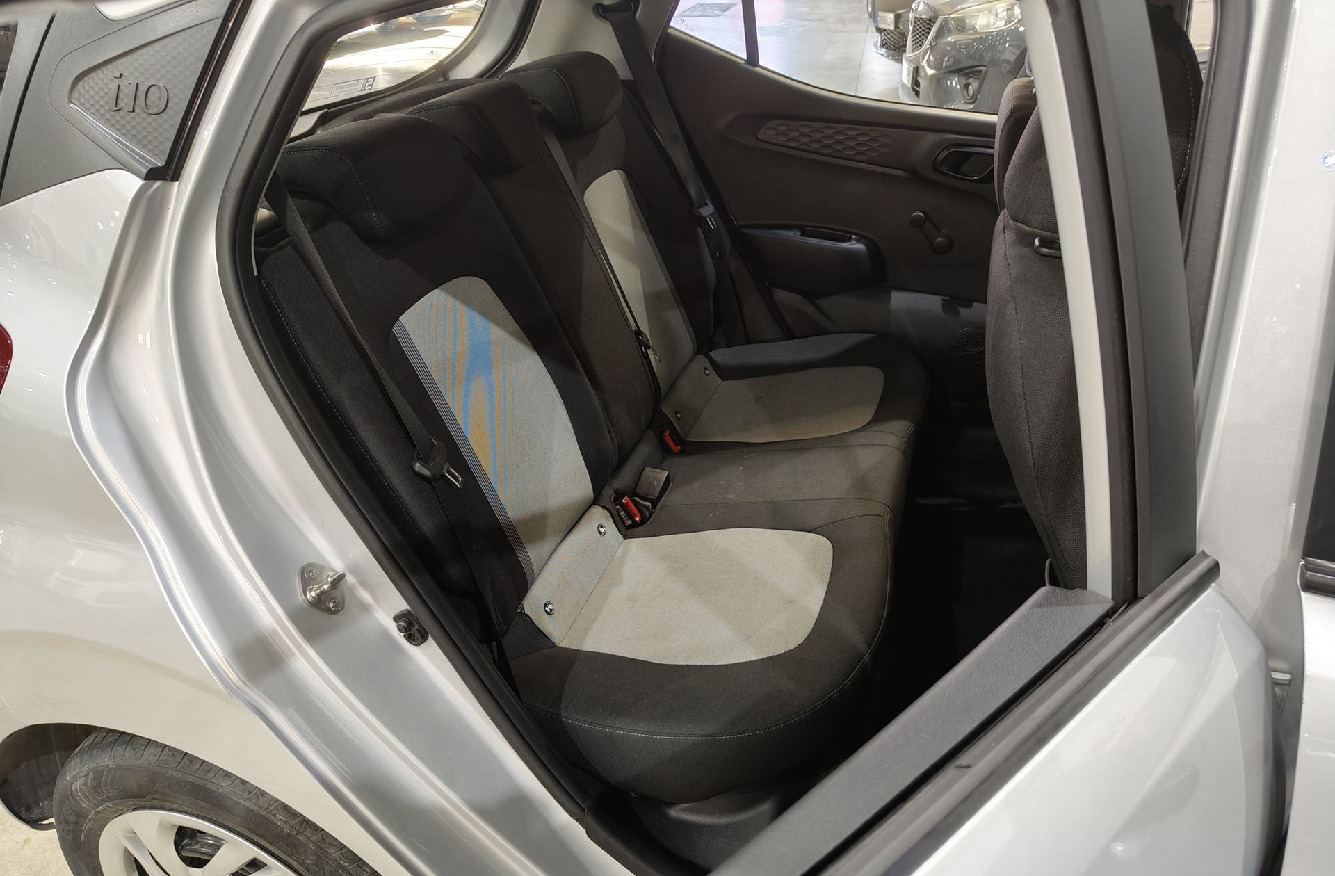 Hyundai i10 1.0 Essence - foto 13