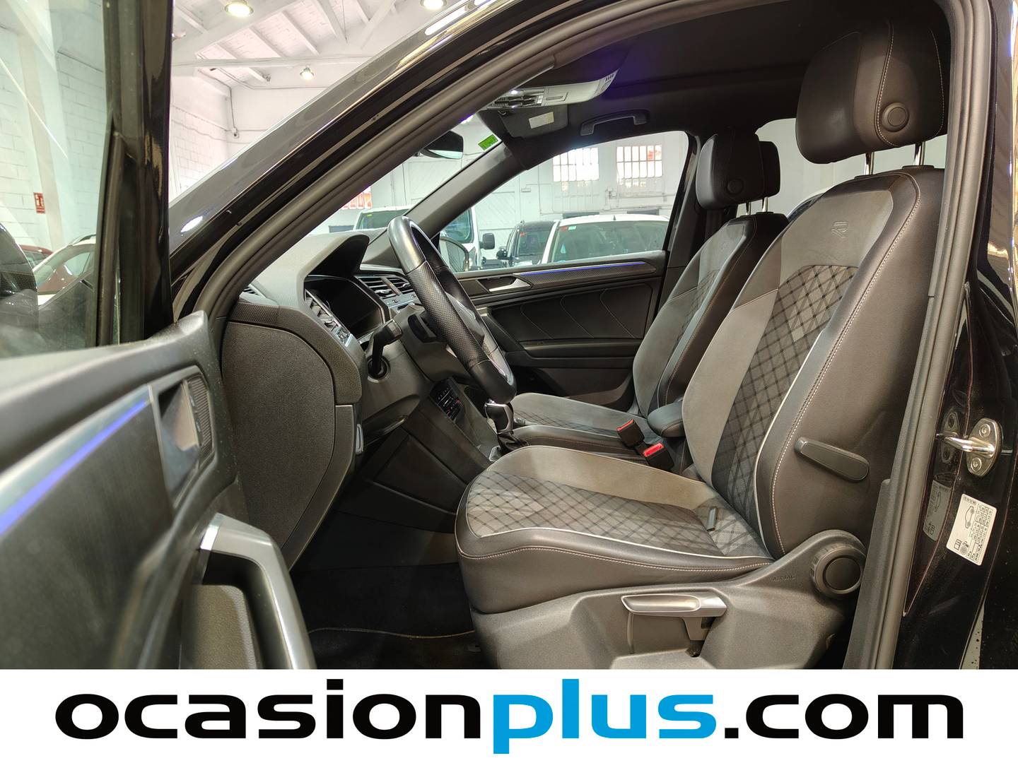 Foto asientos delanteros Volkswagen Tiguan Allspace Volkswagen Tiguan Allspace R-Line 2.0 TDI 4Motion (150 CV) DSG 7 Plazas