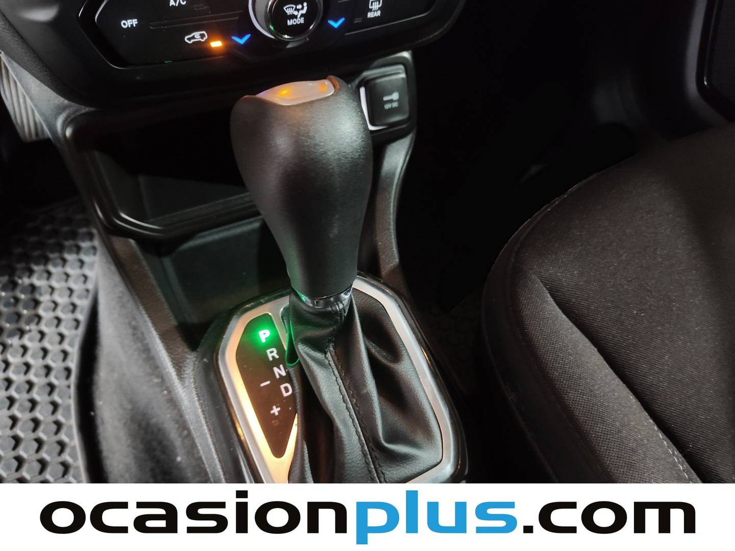 Foto Jeep Renegade Jeep Renegade eHybrid Night Eagle ATX (130 CV)