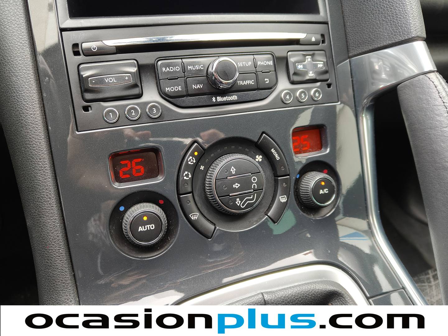 Foto Peugeot 3008 Peugeot 3008 1.2 PureTech S&S Allure (130 CV)