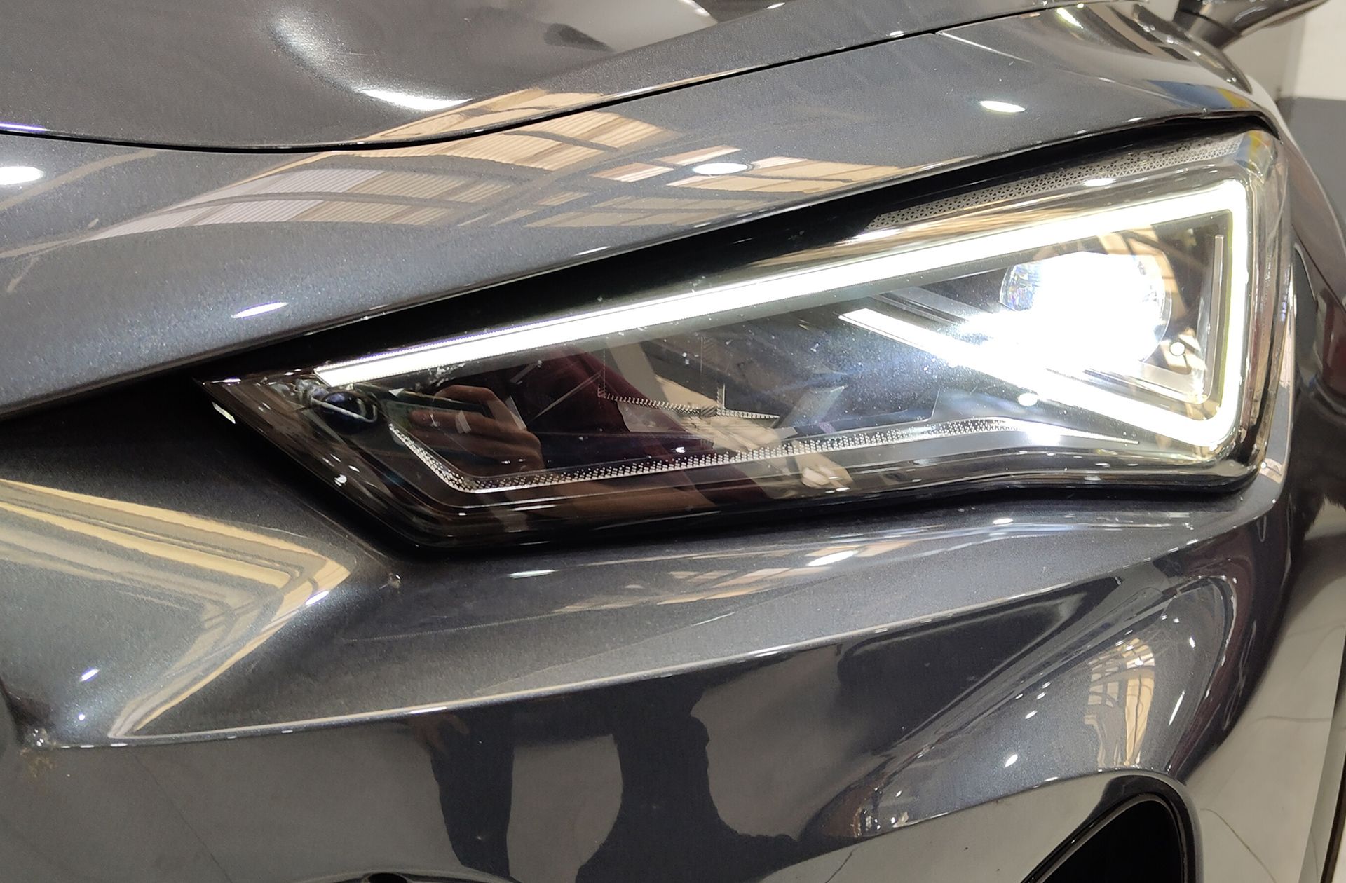 Cupra Formentor 2.0 TSI VZ 4Drive DSG - foto 19