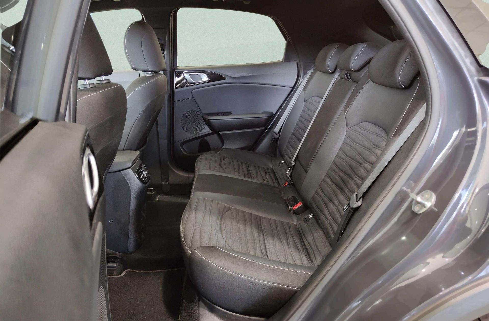 Kia XCeed 1.0 T-GDi GT-line - foto 16