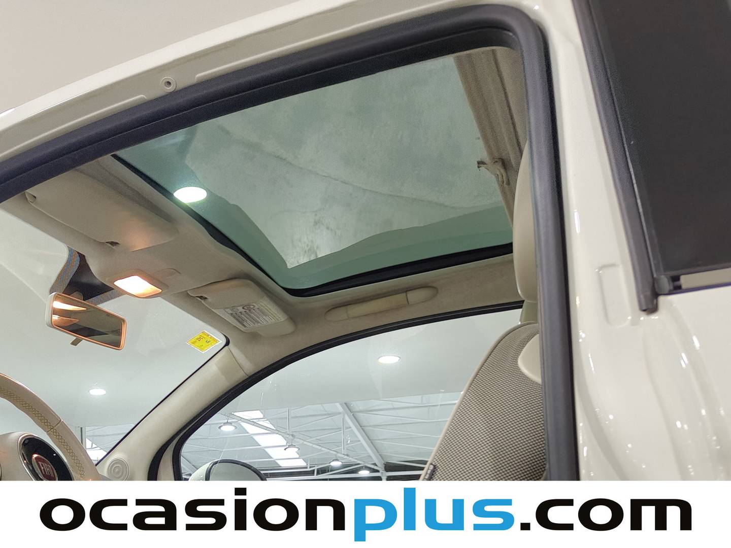 Extras y acabados del Fiat 500 Fiat 500 1.2 8v Lounge (69 CV)