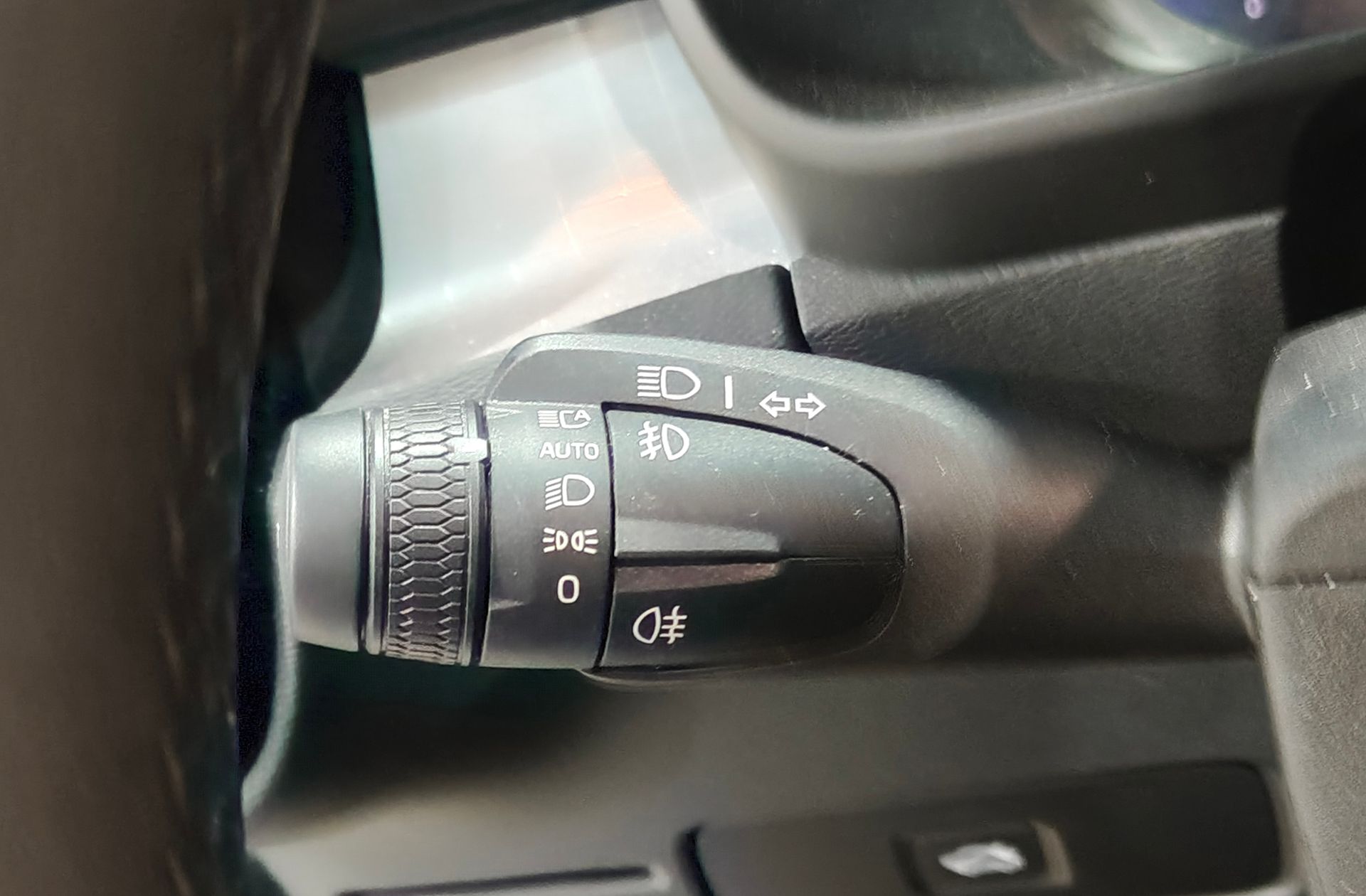 Volvo XC40 B3 Gasolina Mild hybrid Core - foto 25