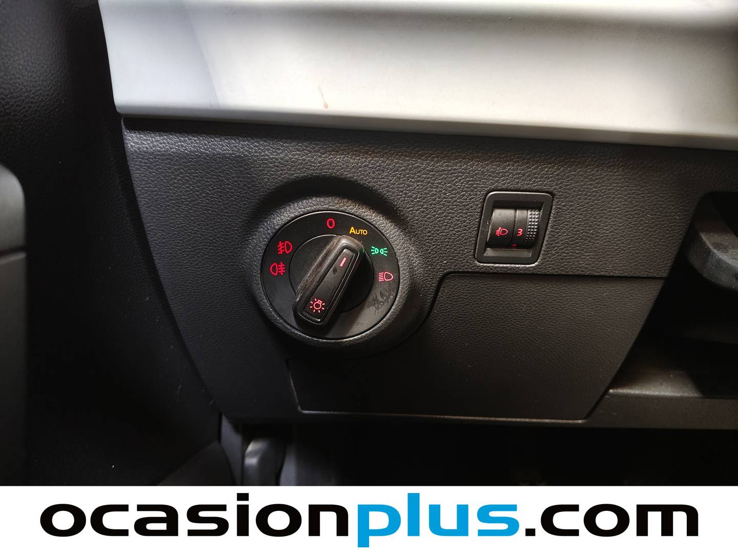 Seat Ibiza Seat Ibiza 1.0 MPI Reference Plus (80 CV) de segunda mano