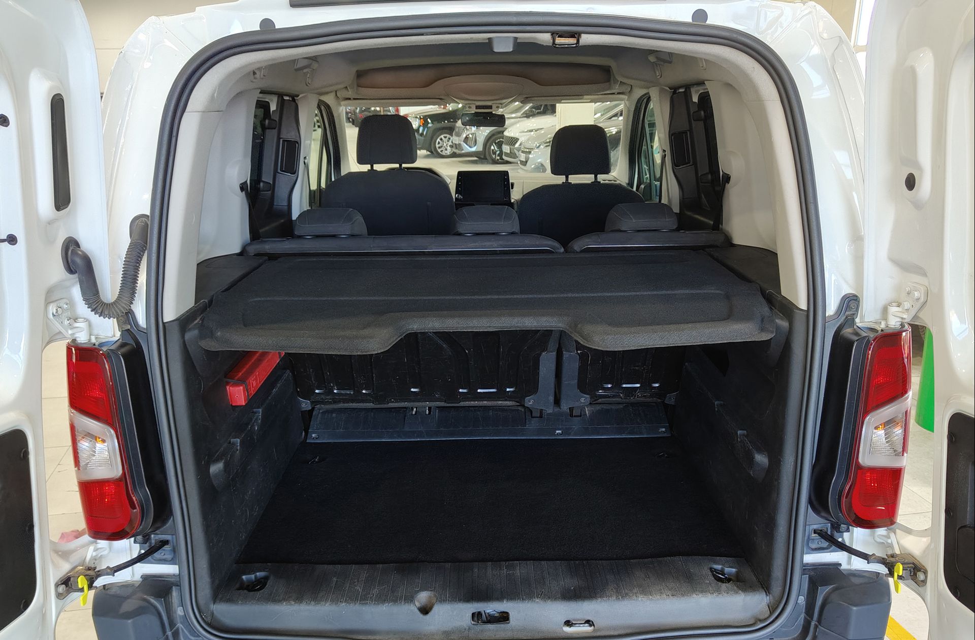 Peugeot Rifter BlueHDi 130 Active Standard - foto 13