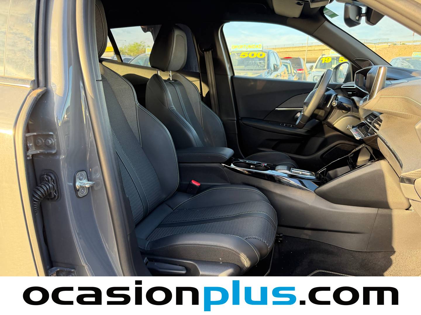 Peugeot 2008 Peugeot 2008 PureTech 130 S&S GT EAT8  (130 CV) automático