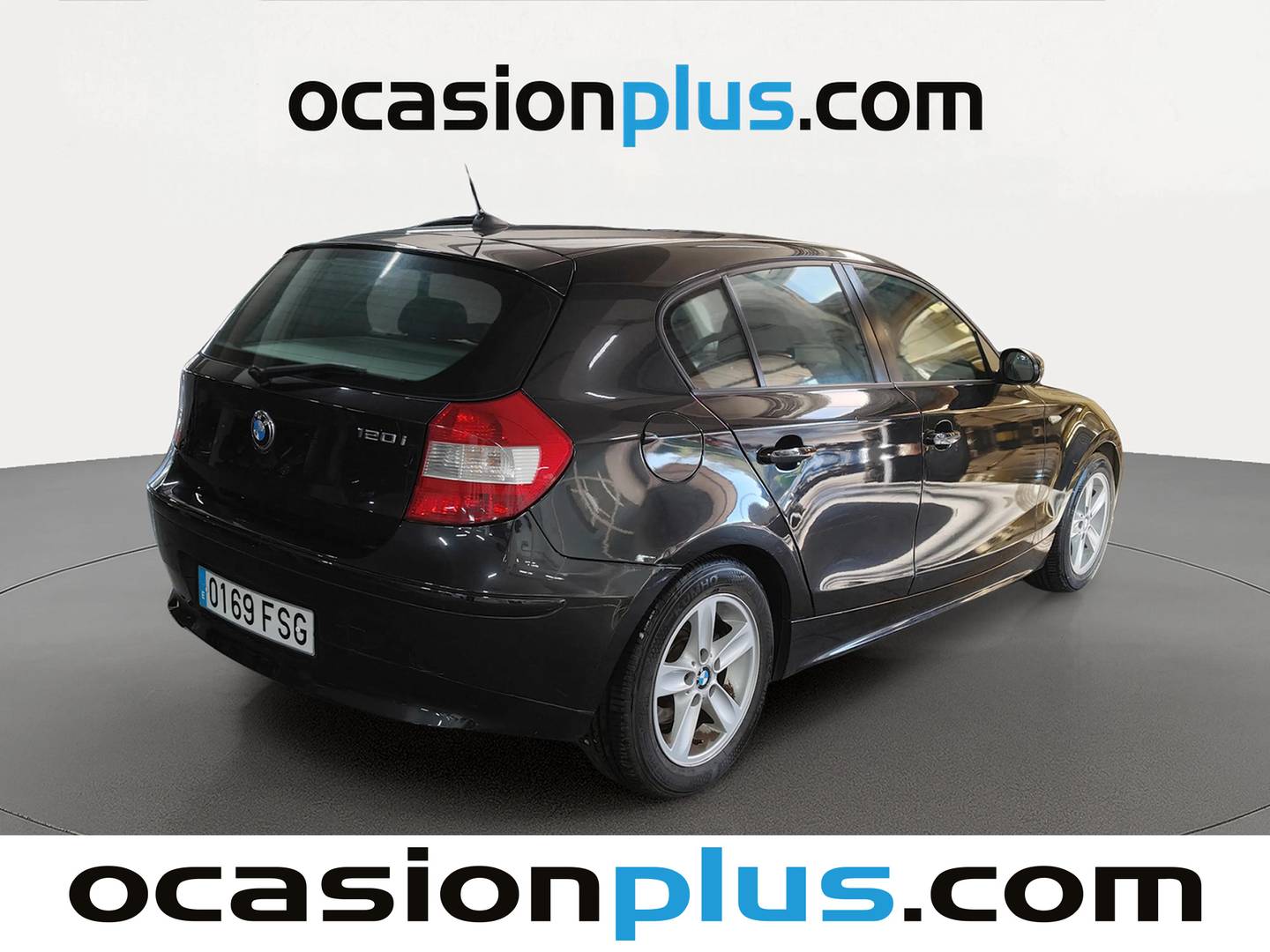 Foto trasera BMW Serie 1 BMW Serie 1 120i (150 CV) derecha