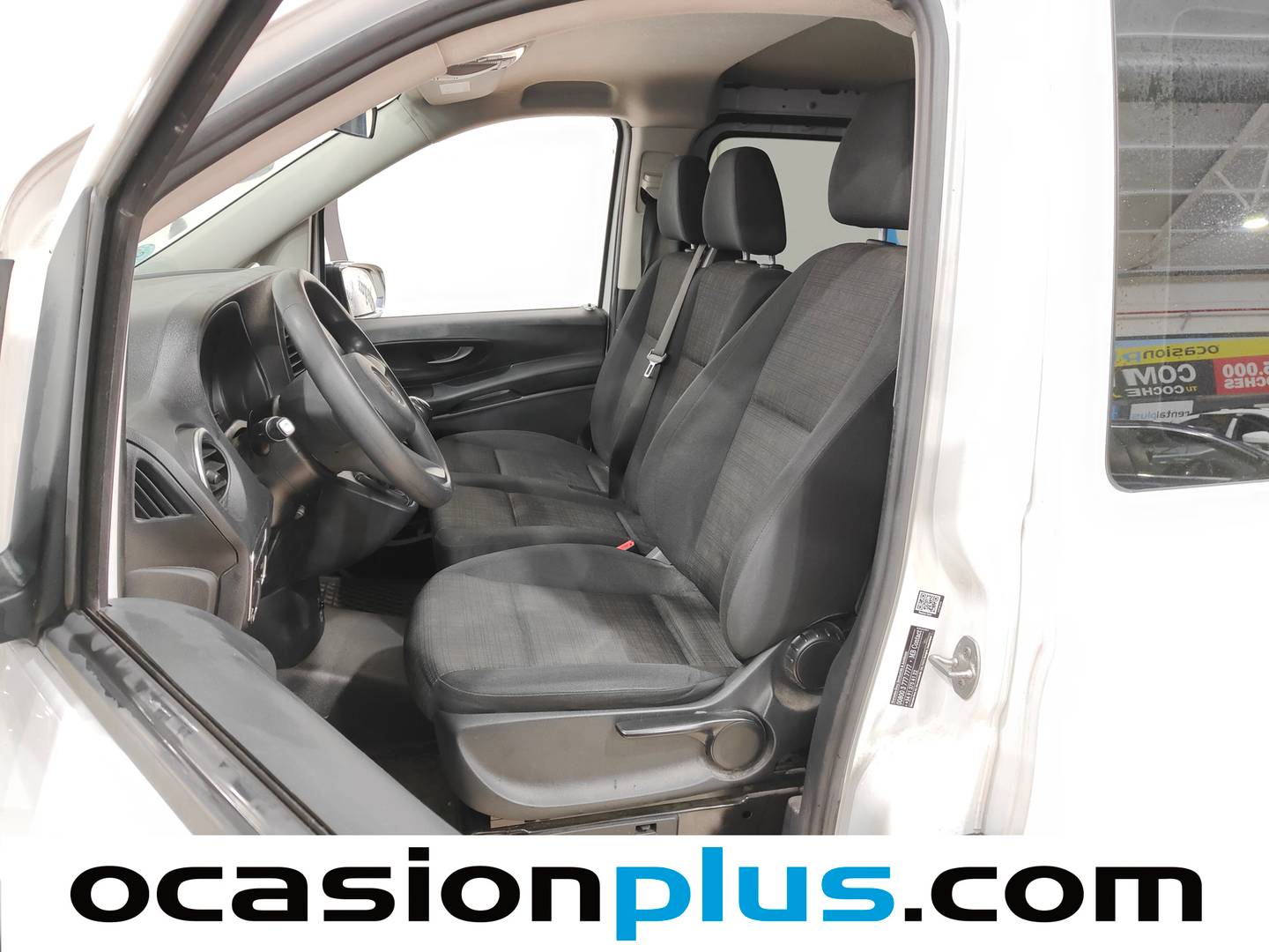 Foto Mercedes Vito Mercedes-Benz Vito 110 CDI TD Mixto Larga (102 CV) 6 Plazas