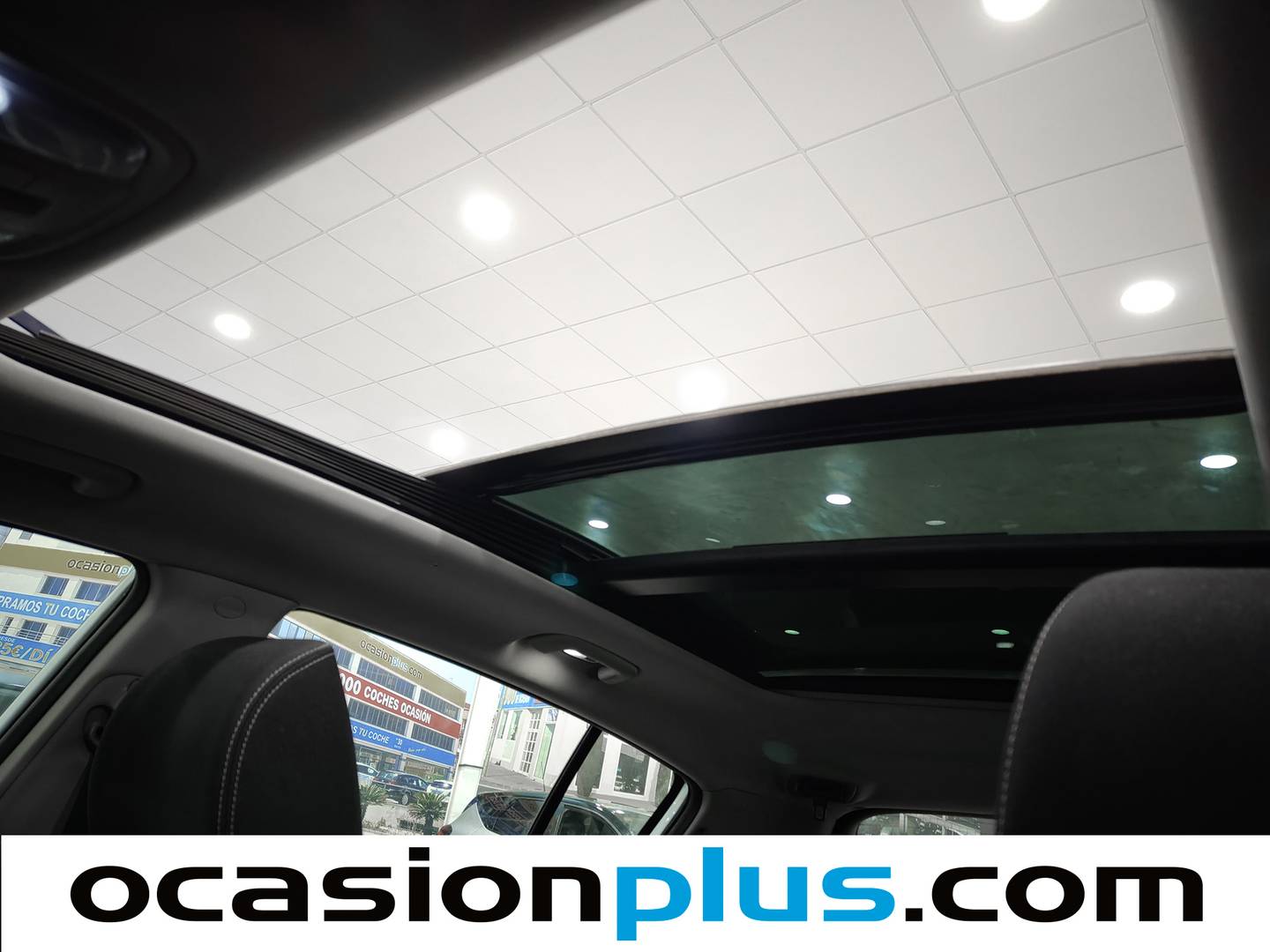 Extras y acabados del KIA Sportage Kia Sportage 1.6 CRDi Drive 4x2 (115 CV)