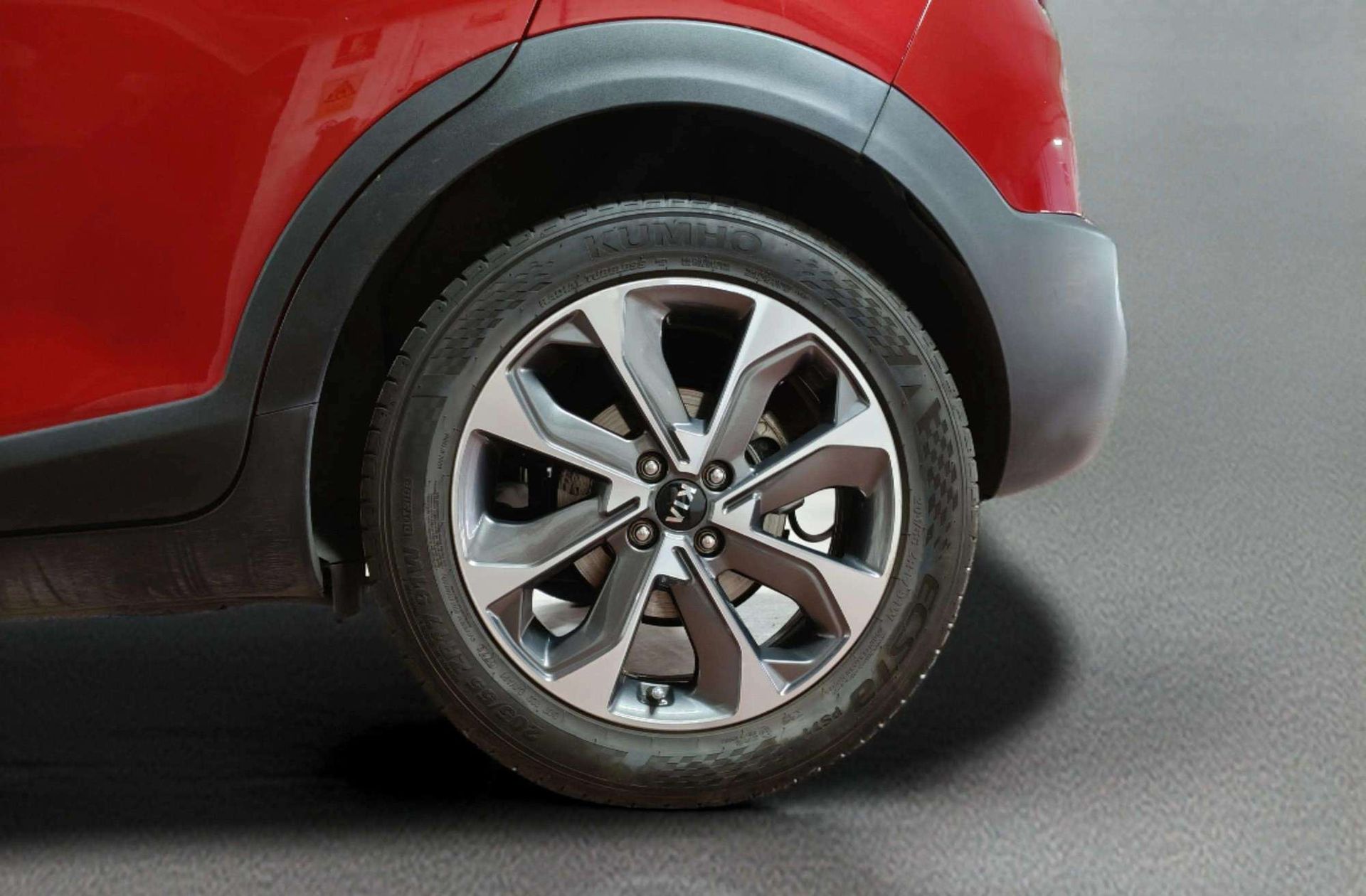 Kia Stonic 1.0 T-GDi Drive DCT - foto 32