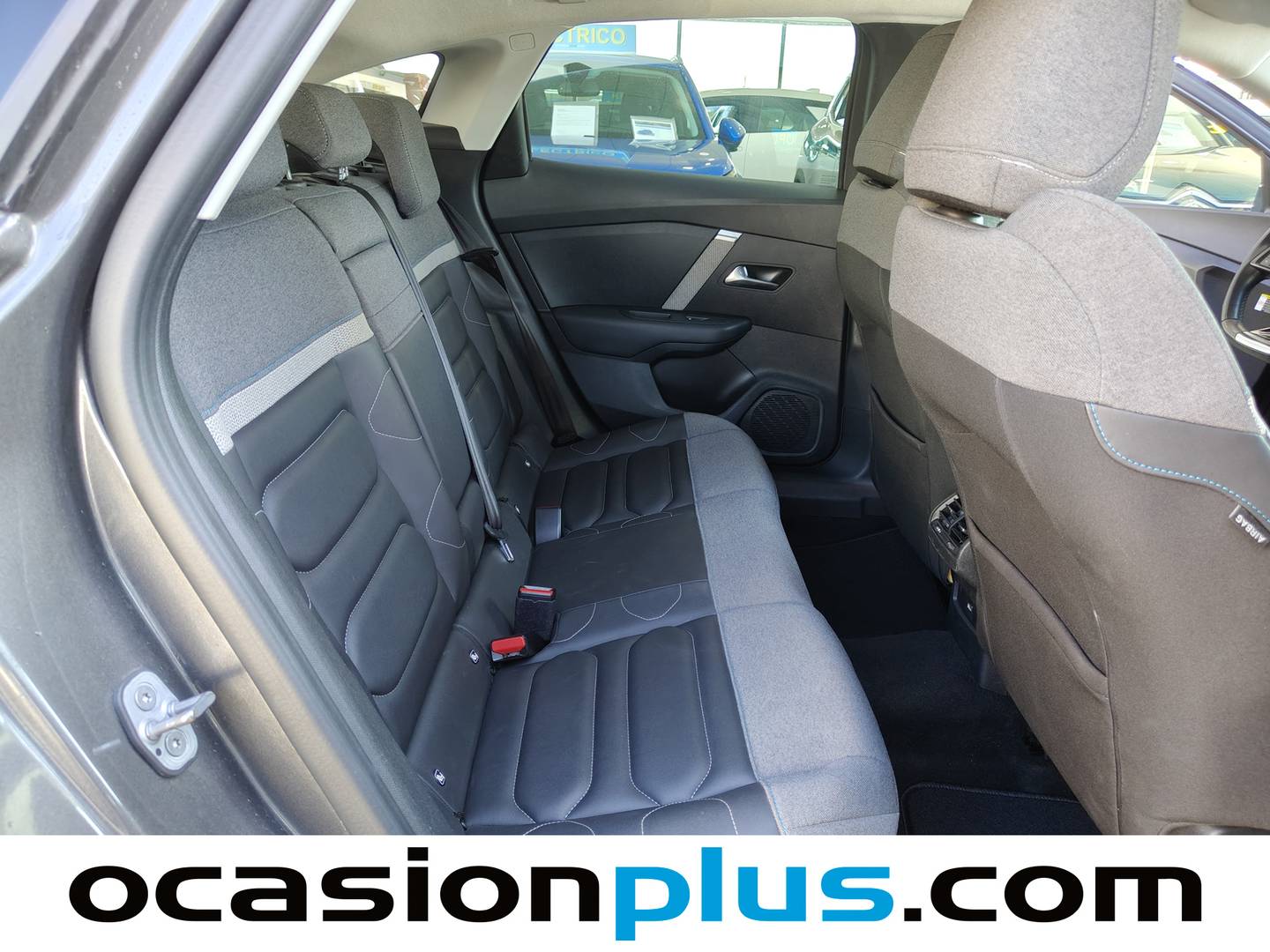 Foto Citroën C4 Citroen C4 PureTech 130 S&S Shine (130 CV)