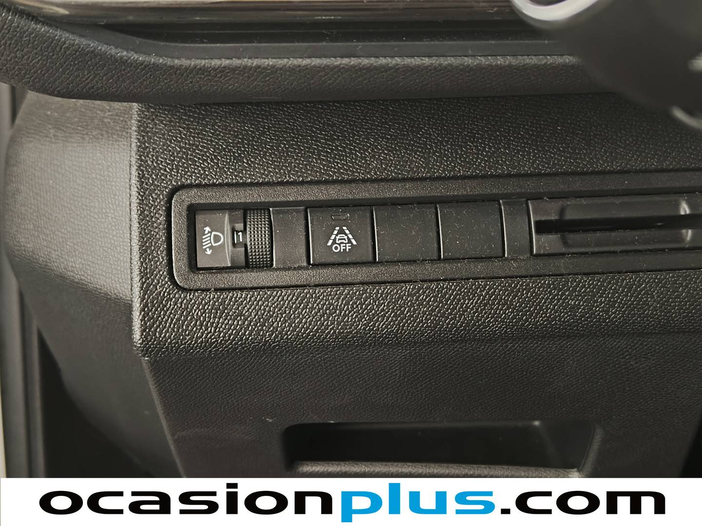 Foto Peugeot 5008 Peugeot 5008 PureTech 130 S&S Allure Pack EAT8 (130 CV) 7 Plazas