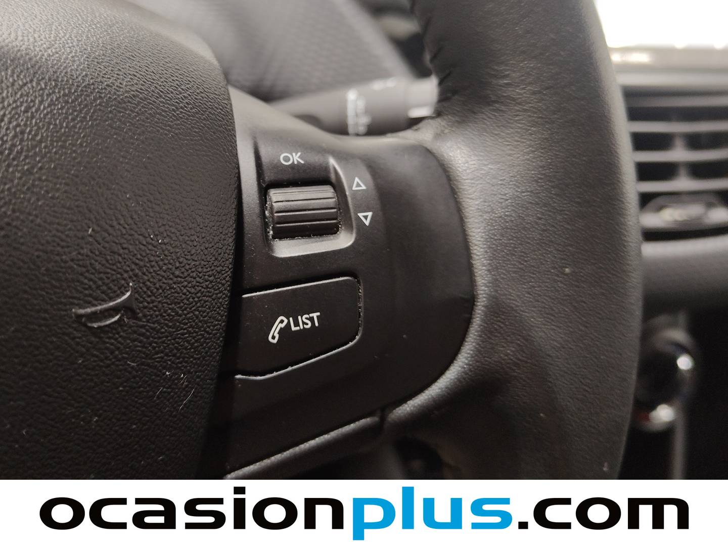 Extras del Peugeot 208 Peugeot 208 1.6 BlueHDi Style (75 CV)