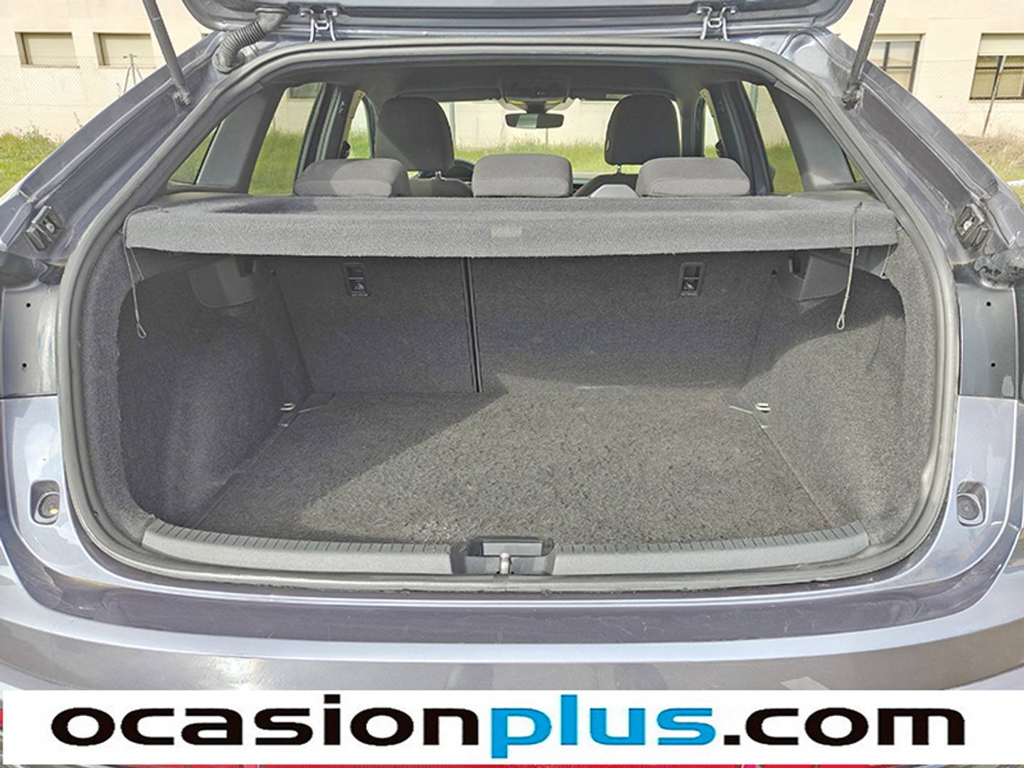 Foto Volkswagen Taigo Volkswagen Taigo R-Line 1.0 TSI  (110 CV) DSG