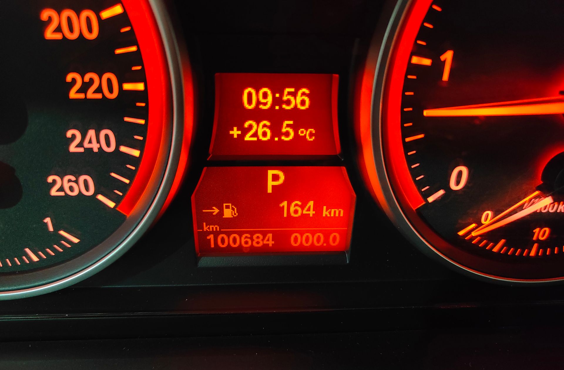 BMW X1 sDrive16d - foto 10