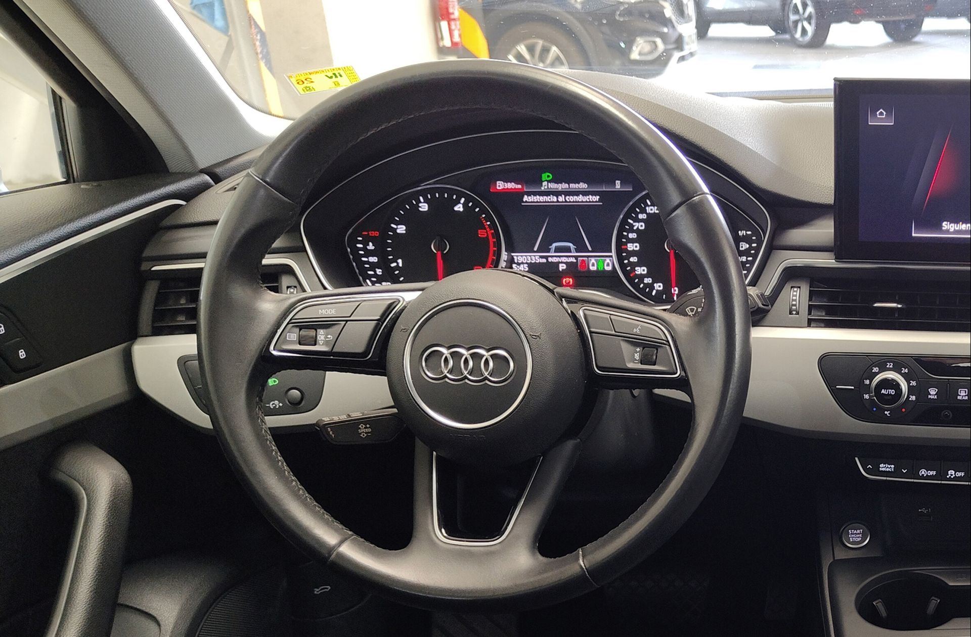 Audi A4 Avant Advanced 35 TDI S tronic - foto 21