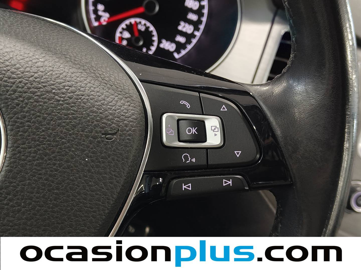 Foto Volkswagen Golf Sportsvan Volkswagen Golf Sportsvan Advance 1.6 TDI BMT (110 CV)